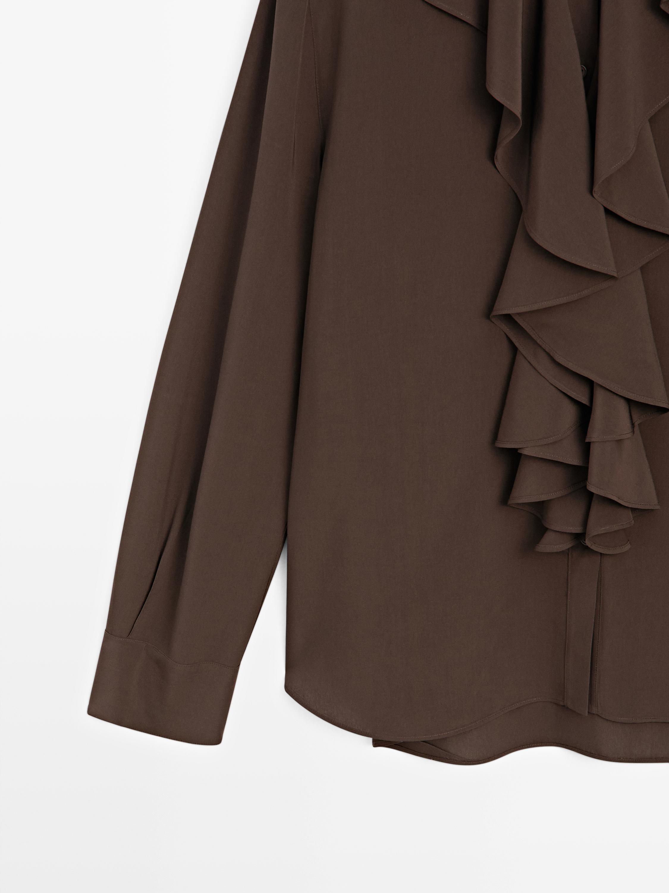 Flowing blouse with ruffles — BROWN