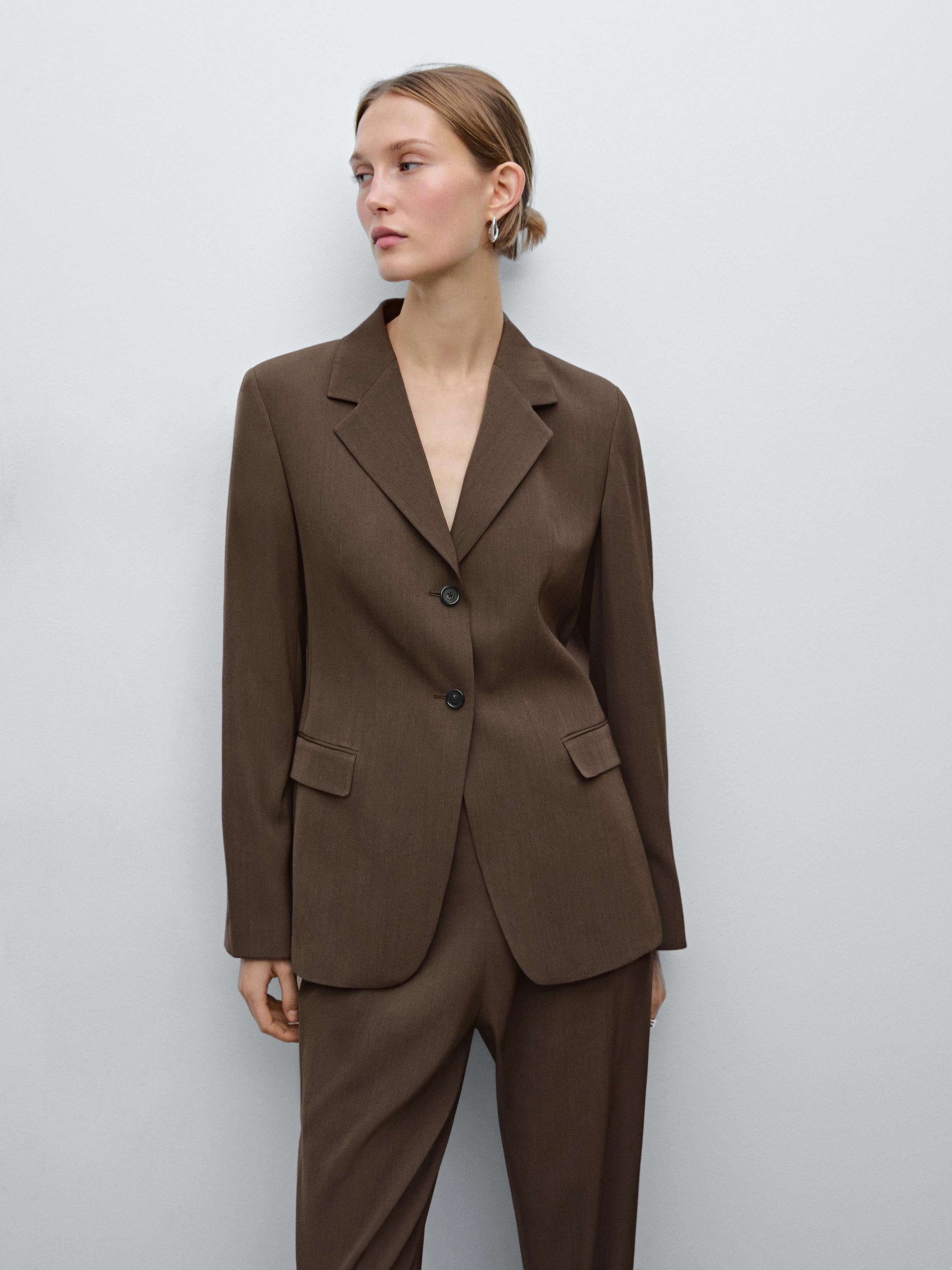 Suit trousers with turn-up hems