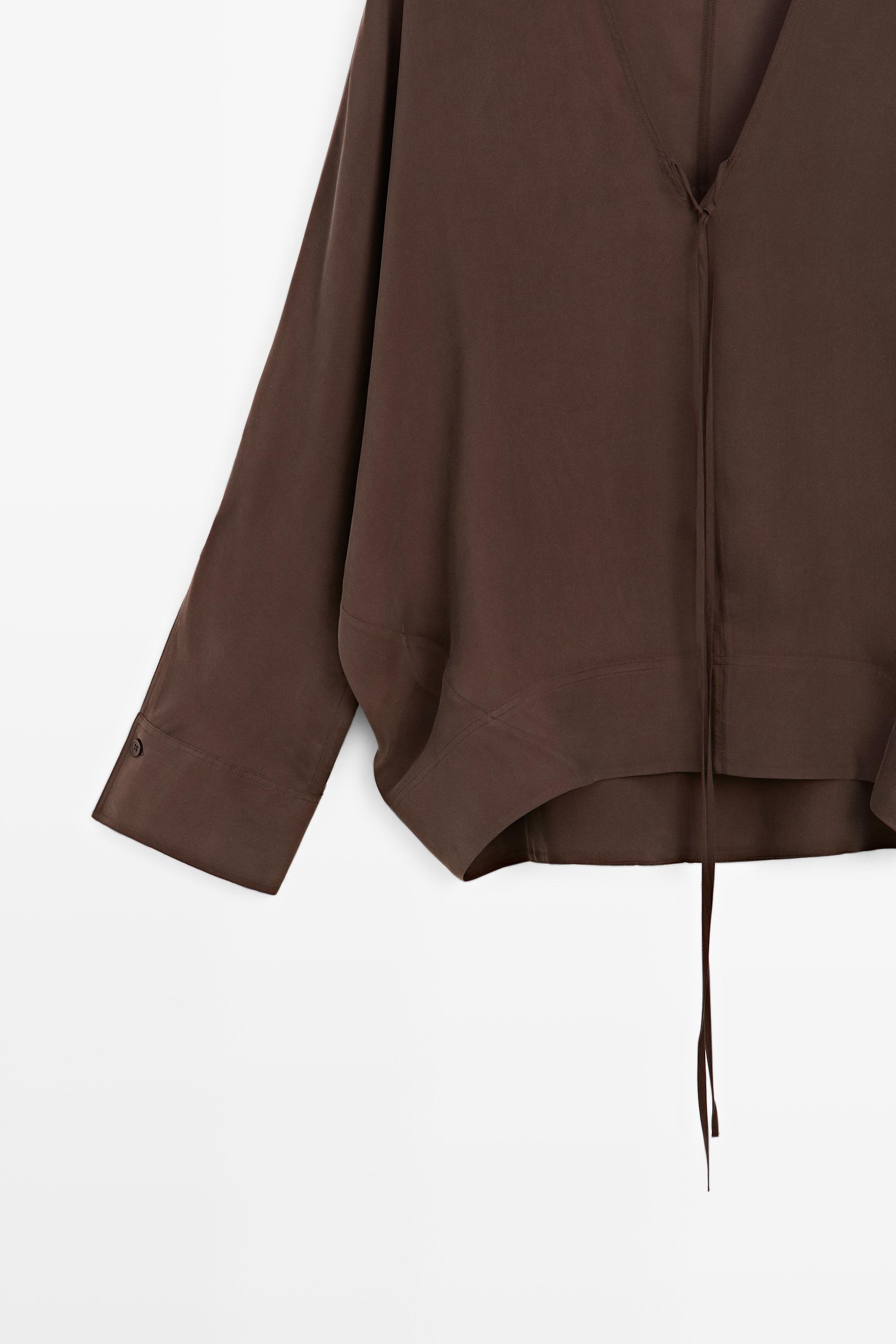 Fluid V-neck tie-front blouse — BROWN