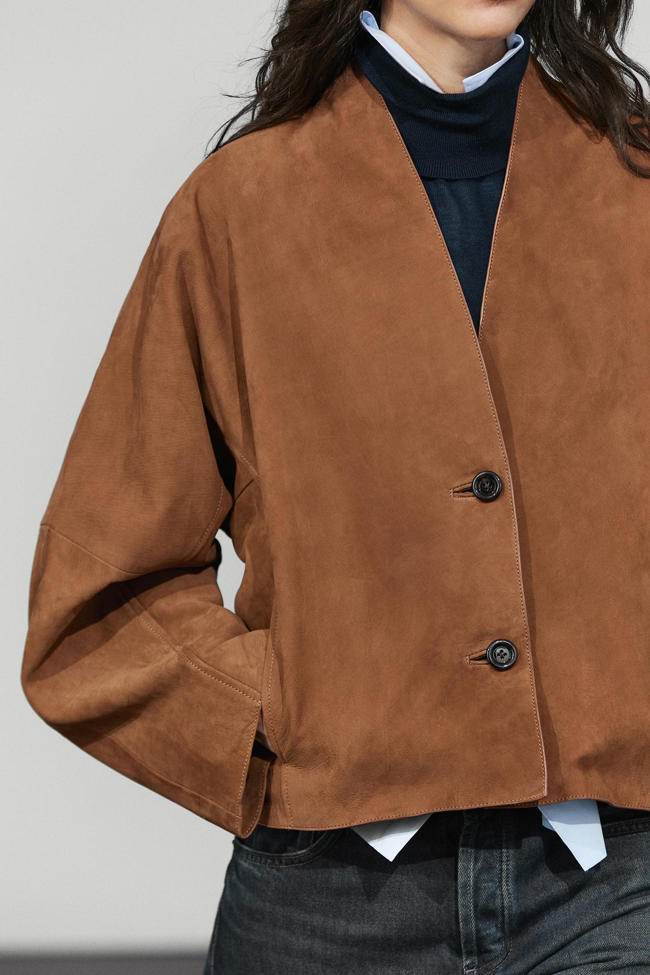 Suede V-neck balloon jacket — CAMEL