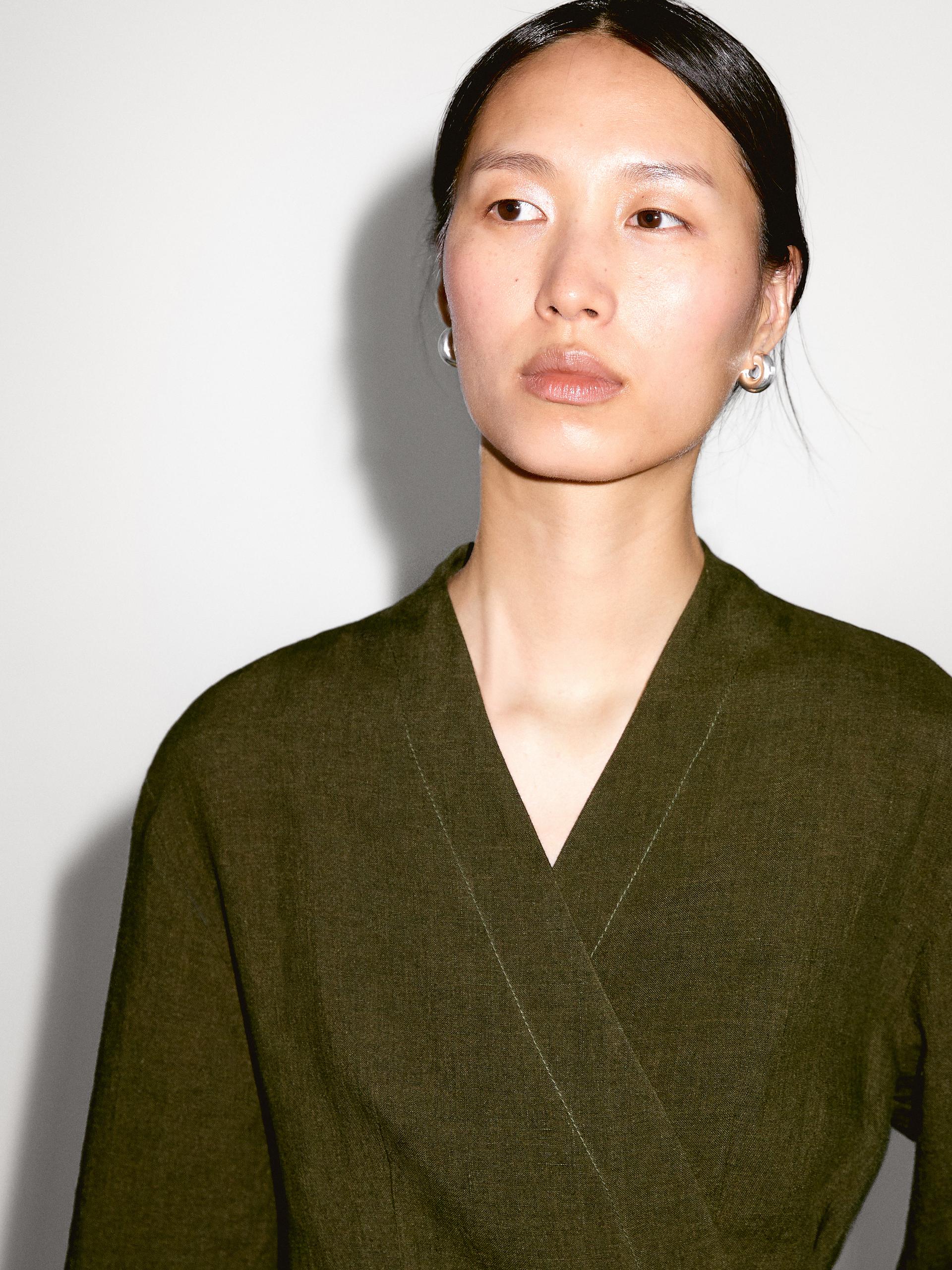 Massimo Dutti 100% Linen Kimono In Green