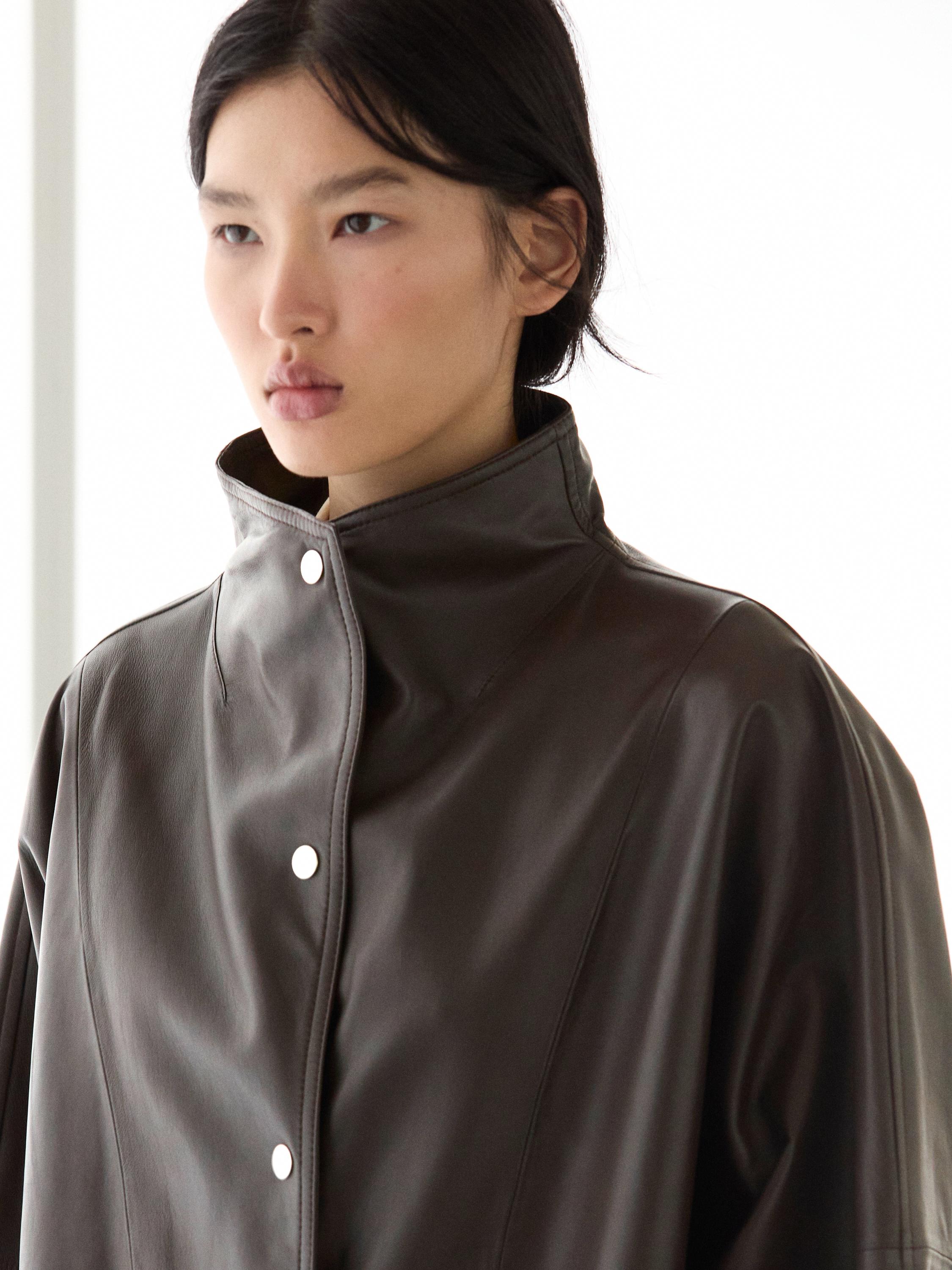 Nappa leather cape jacket — BROWN