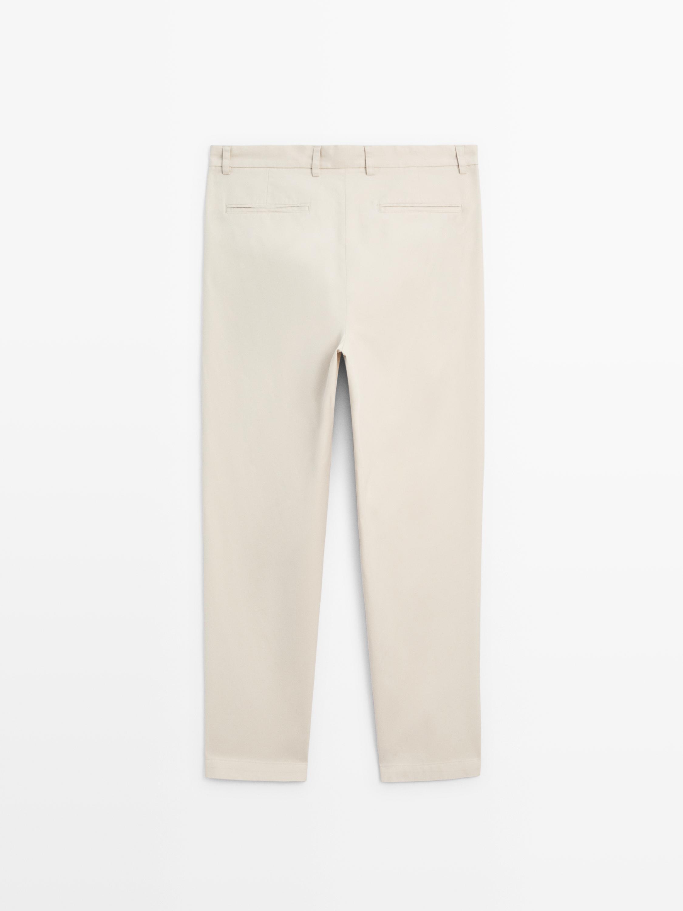 Pantalone od 100% pamuka opuštenog relaxed fit kroja