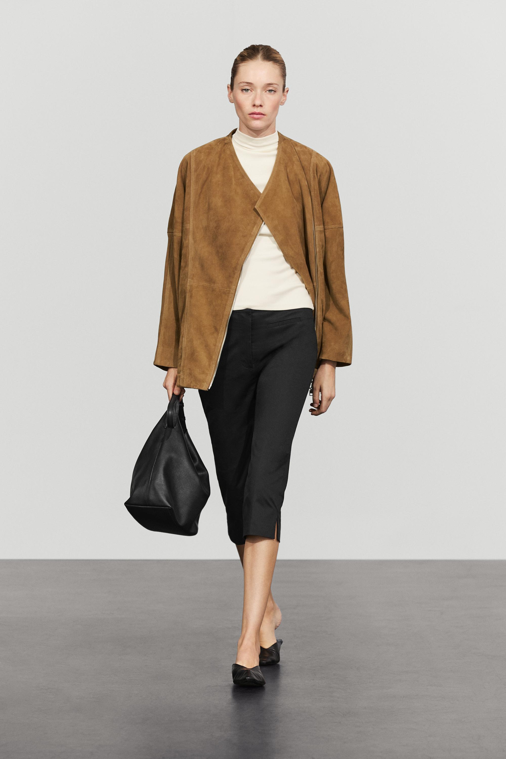 Cotton blend capris