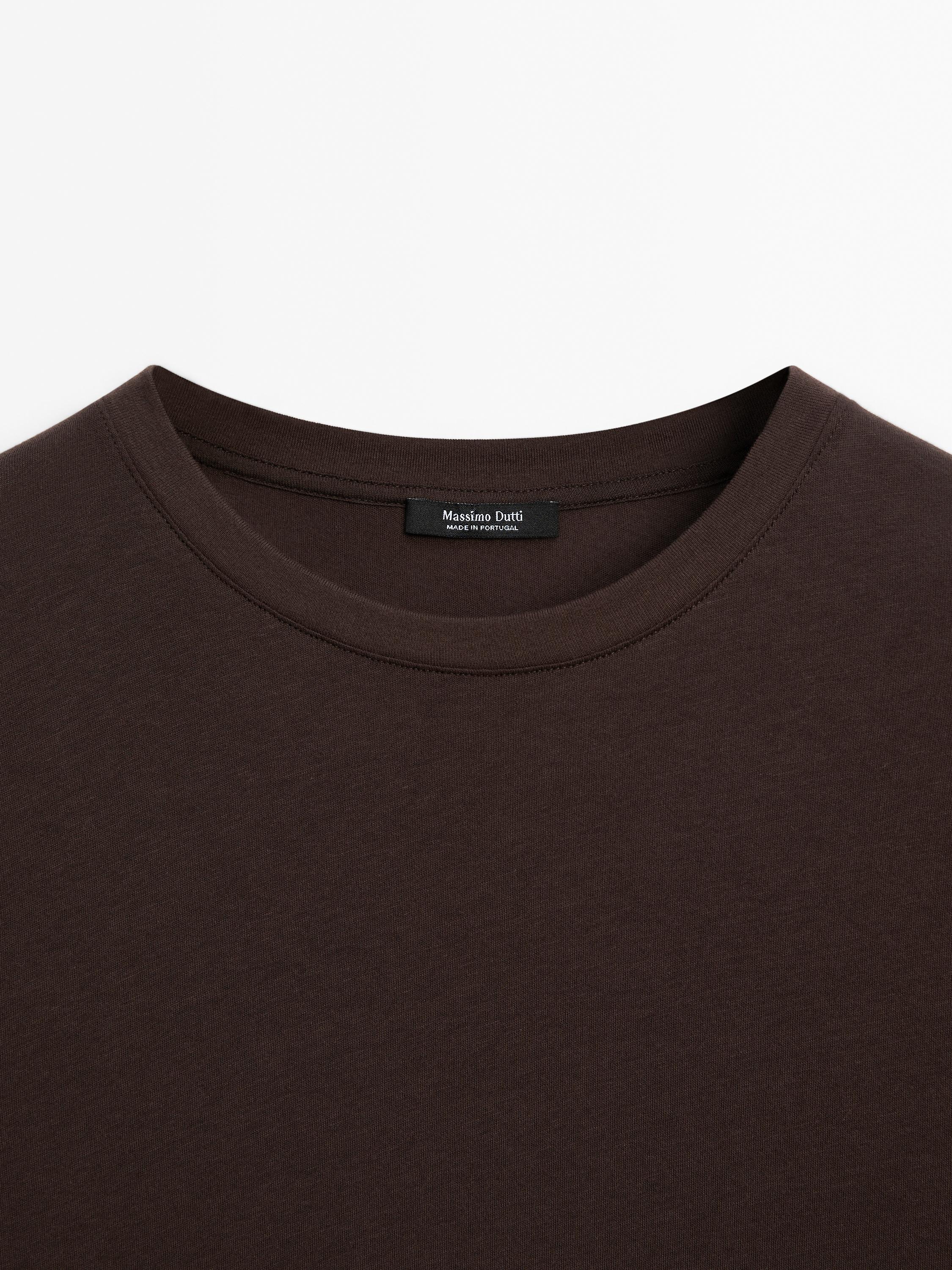 Slim-fit cotton T-shirt with long sleeves