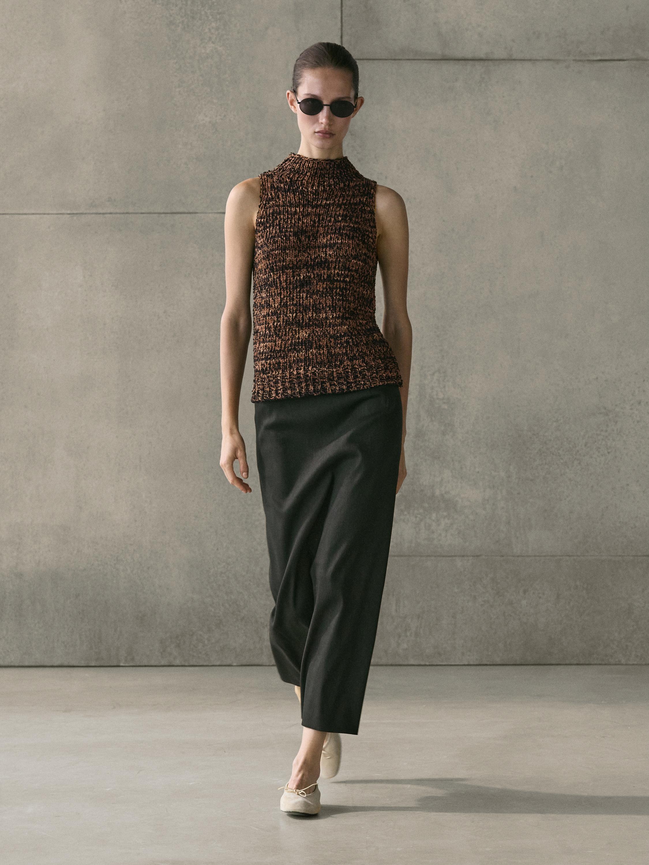 Flecked knit halter top — BROWN