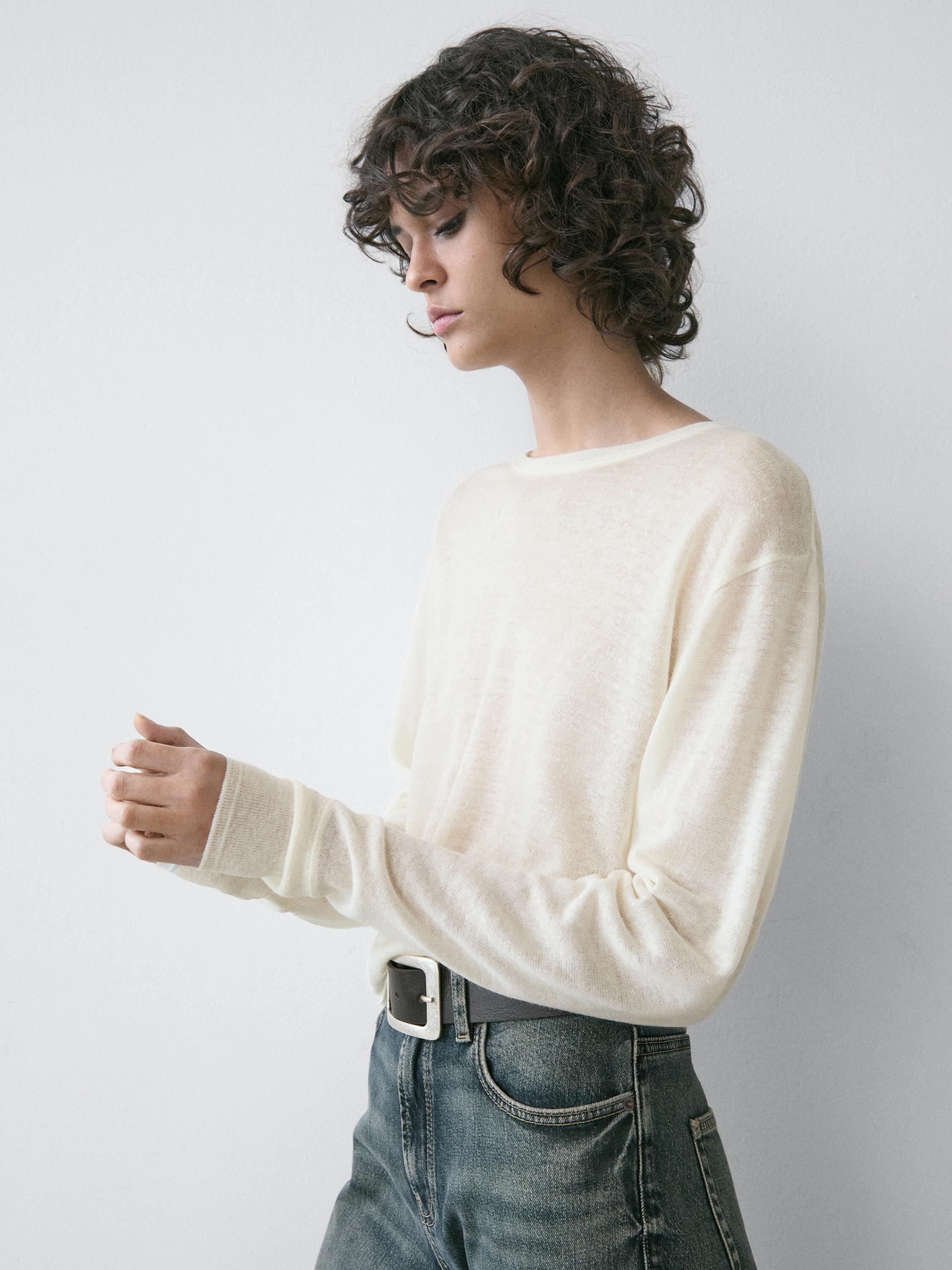 Lightweight wool and linen blend T-shirt