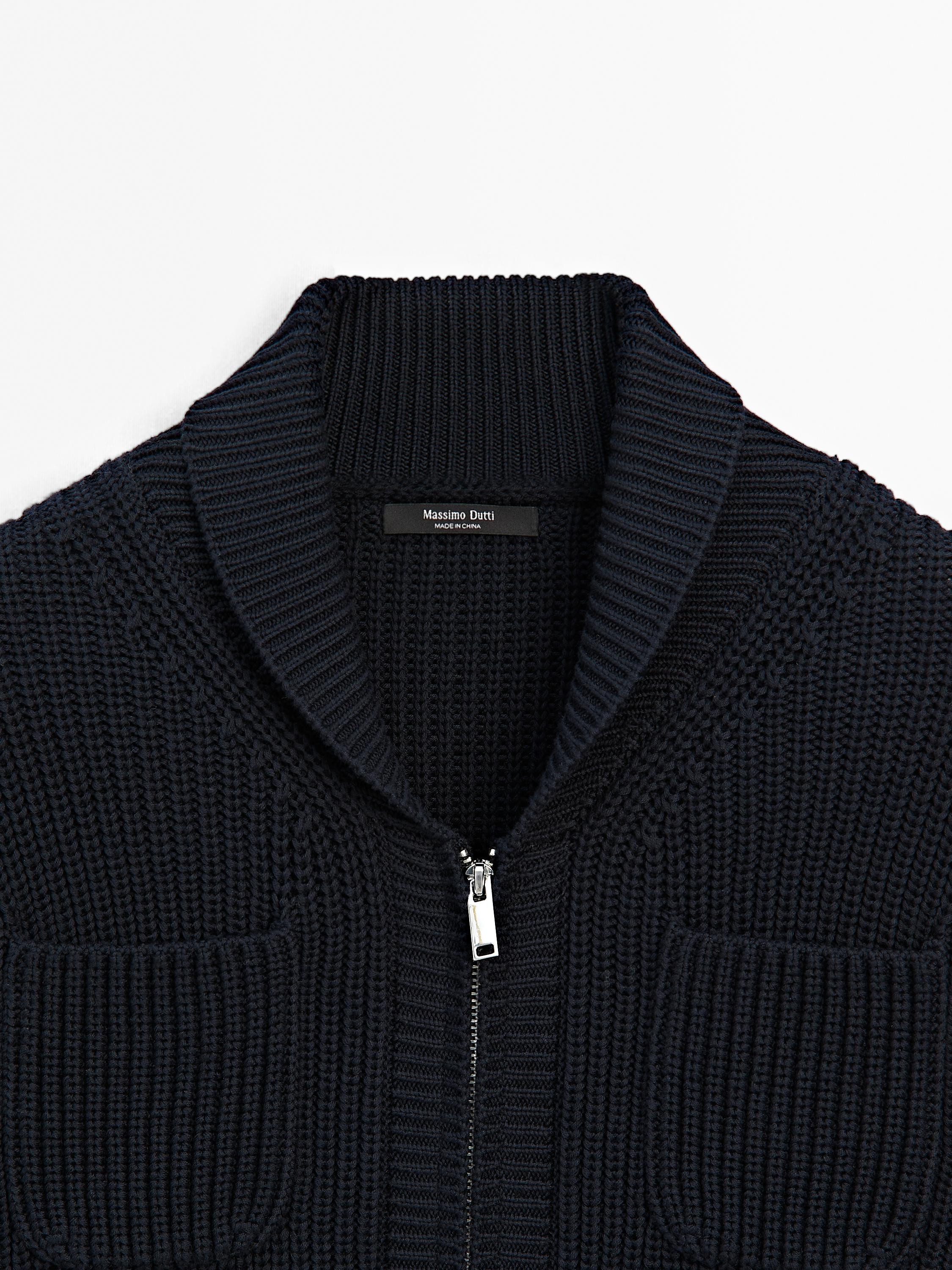 Zip-up knit cardigan