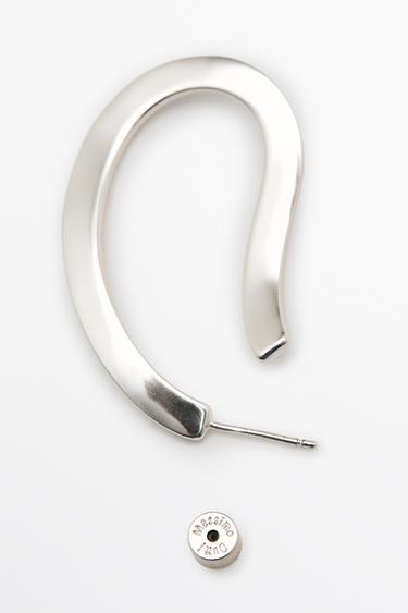Twisted oval hoop earrings — SILVER 4