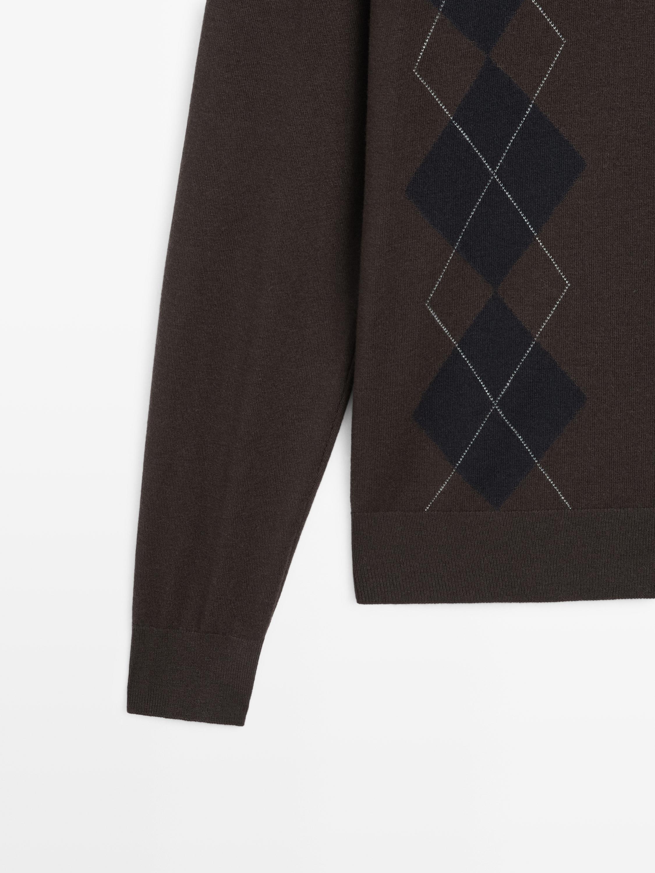 Wool blend argyle knit polo sweater — BROWN