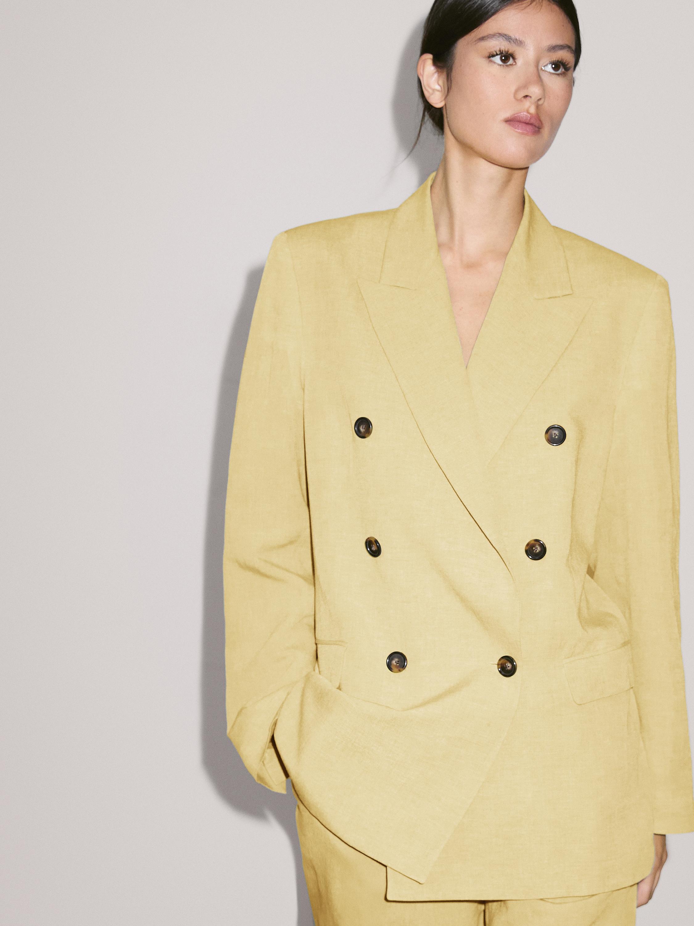 Double-breasted blazer