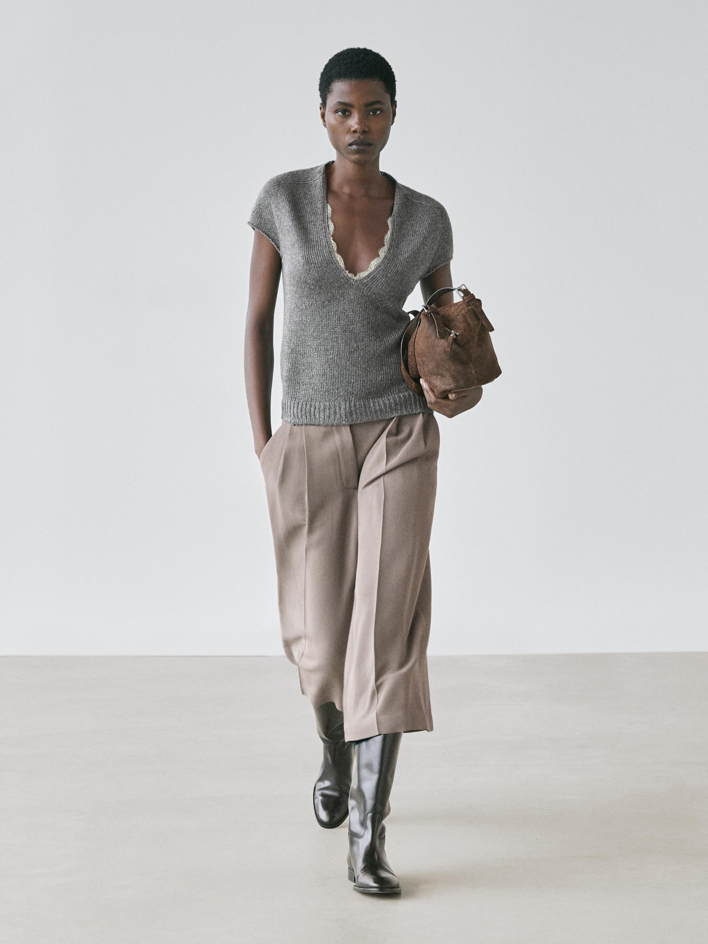 Camisola de malha de manga curta de renda