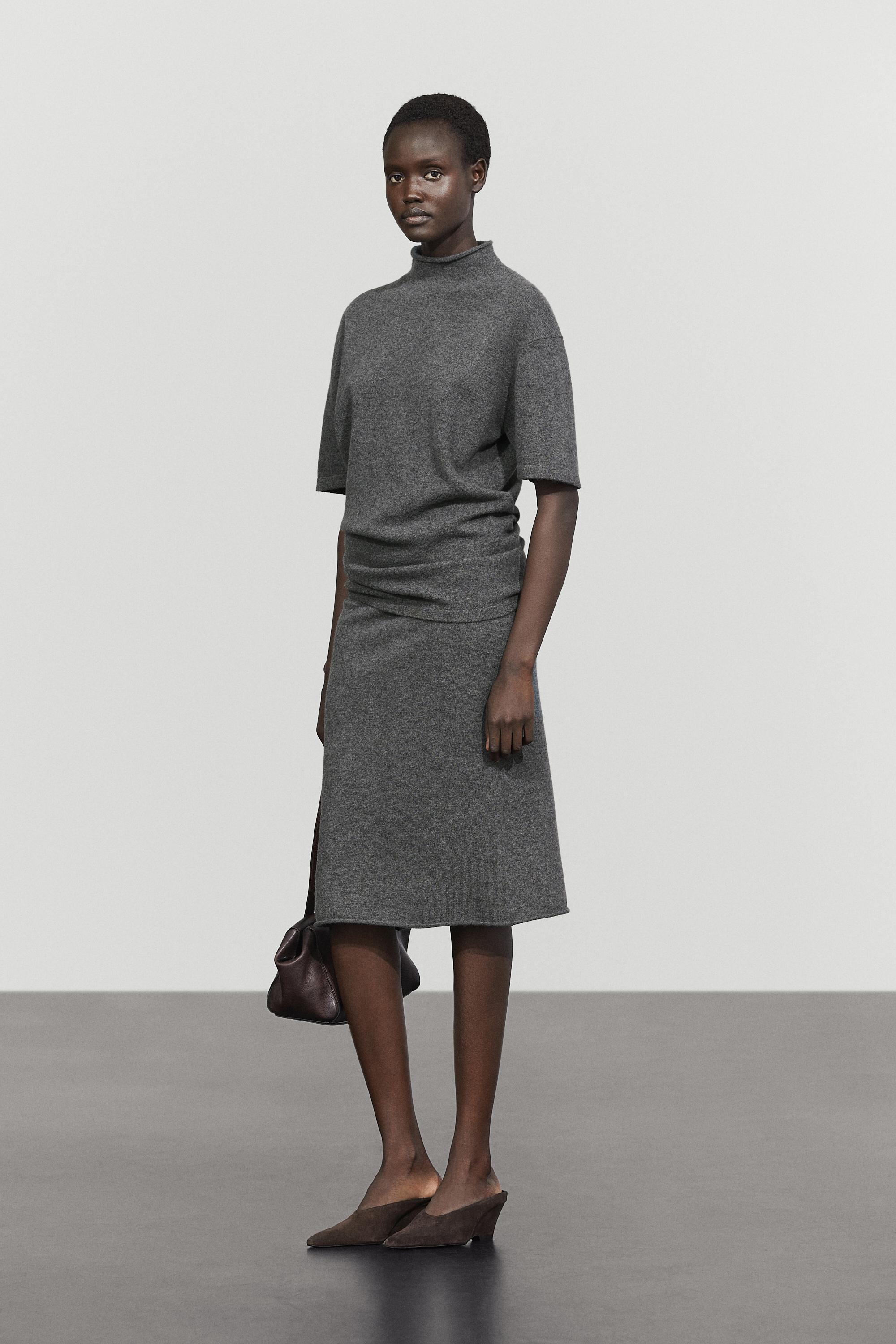 Wool blend mock turtleneck knit sweater — MEDIUM GREY