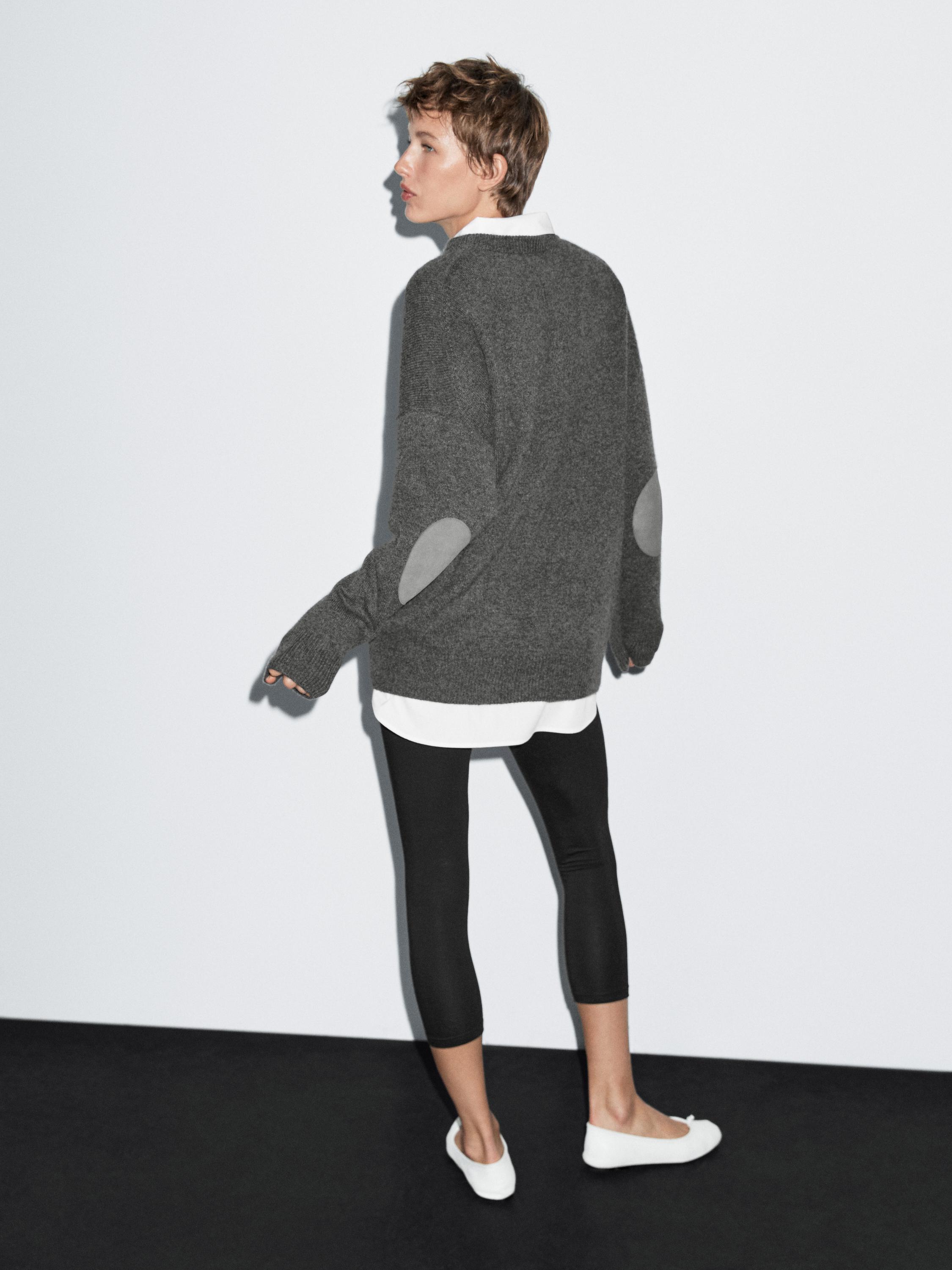100% cashmere oversize sweater with elbow patches