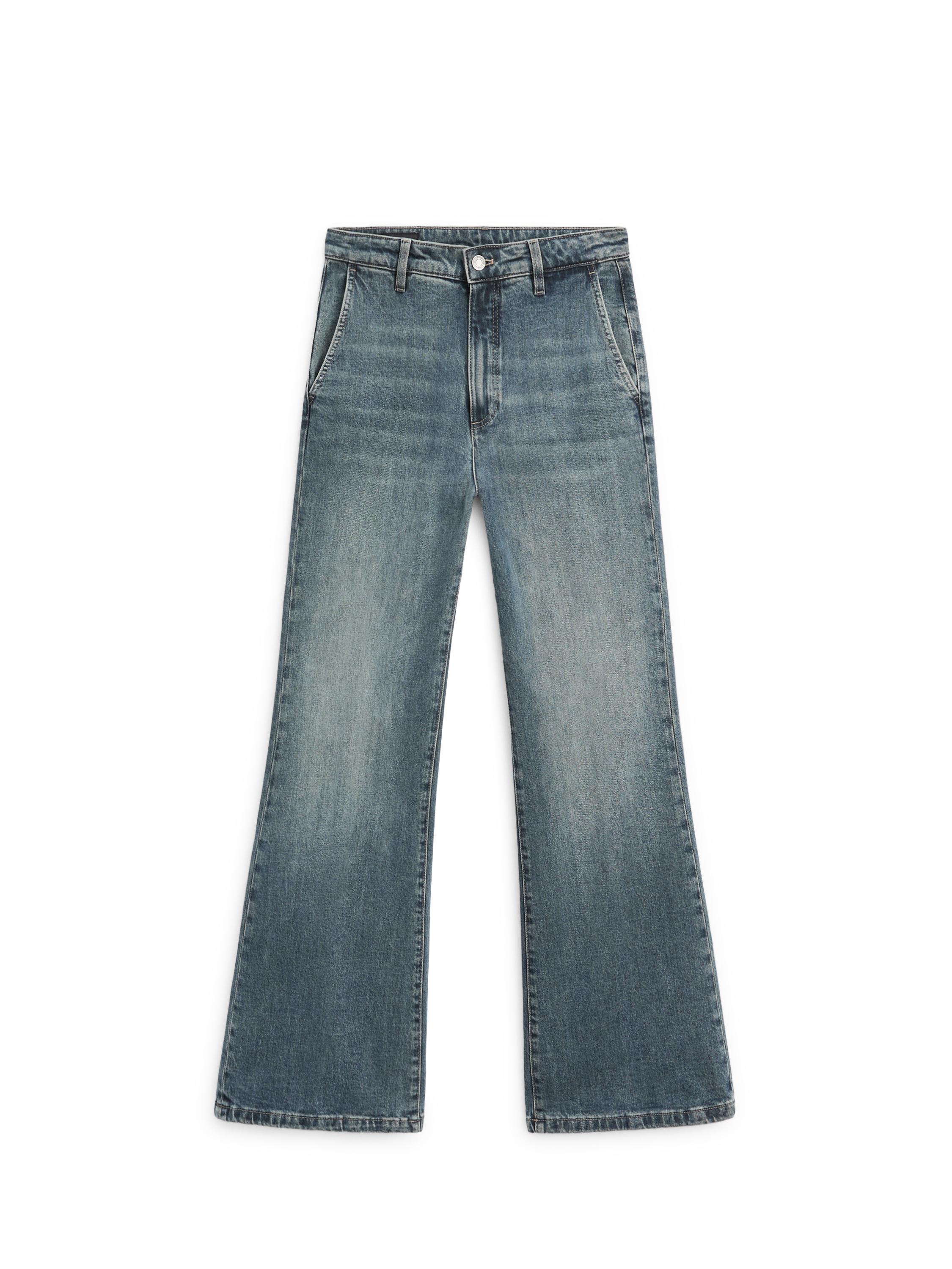 Mid-rise bell bottom jeans — MEDIUM BLUE