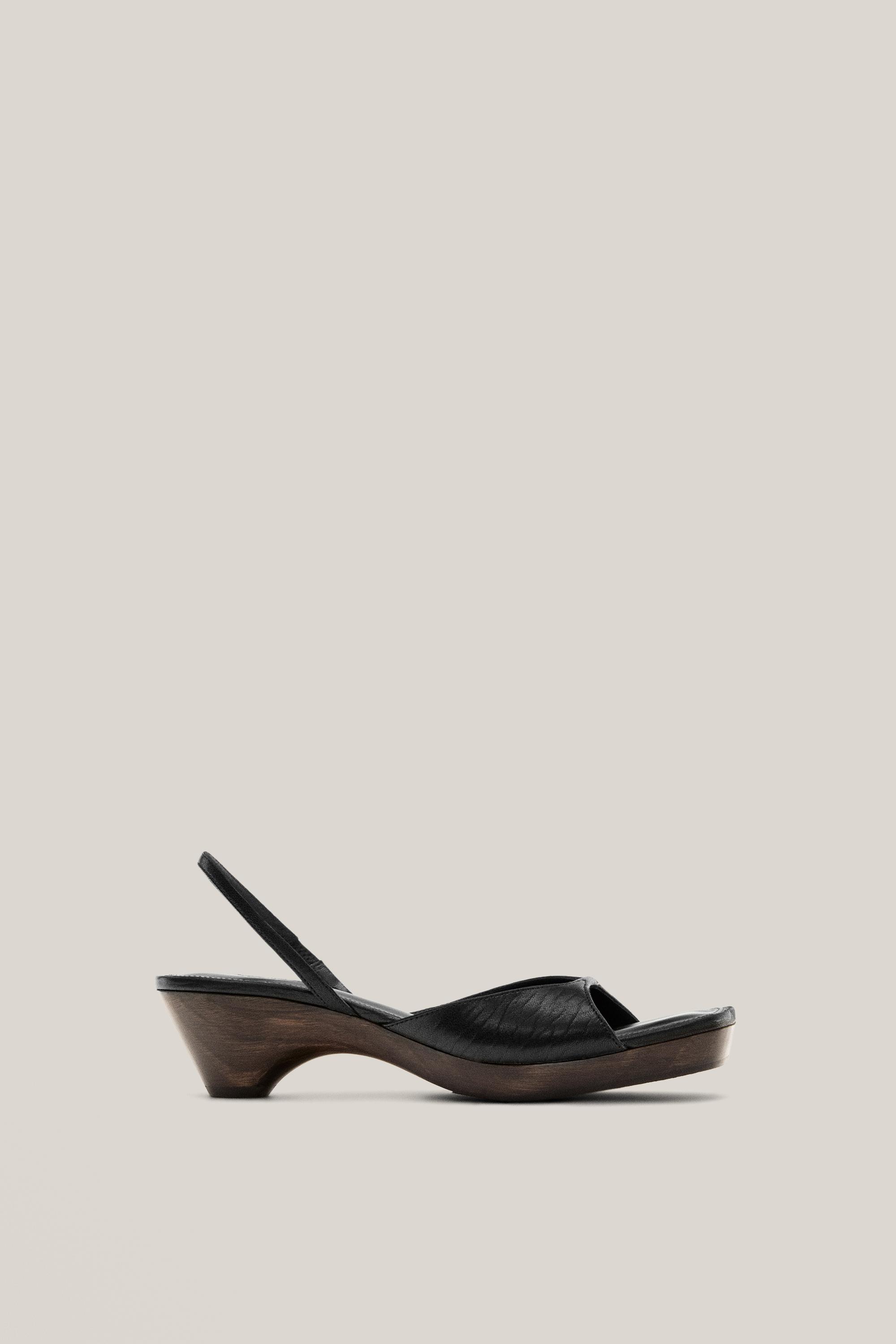 Wood heel sandal - Limited edition — BLACK