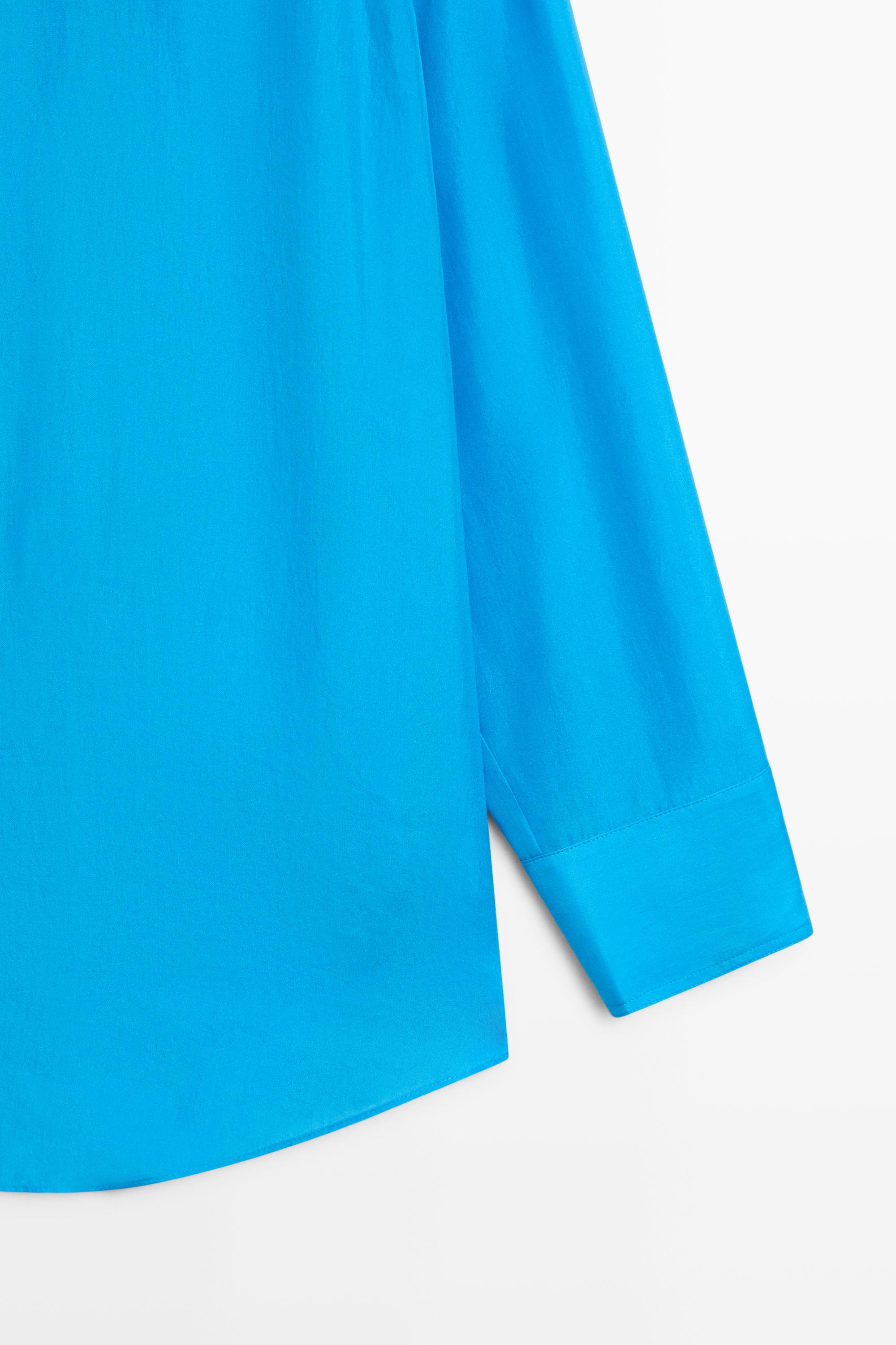 Flowing 100% silk shirt with shoulder detail — DEEP BLUE