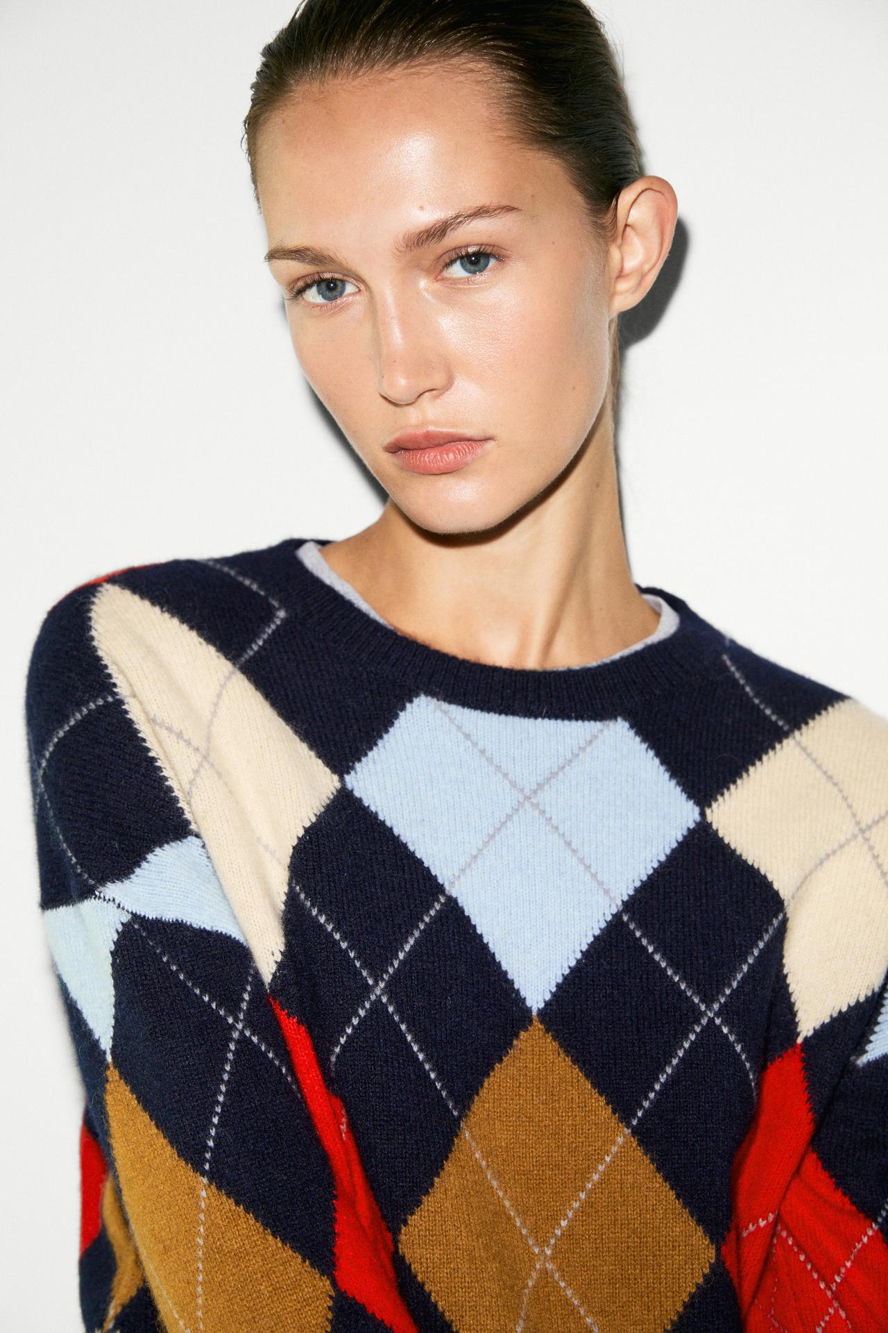 100% wool argyle knit sweater — NAVY BLUE