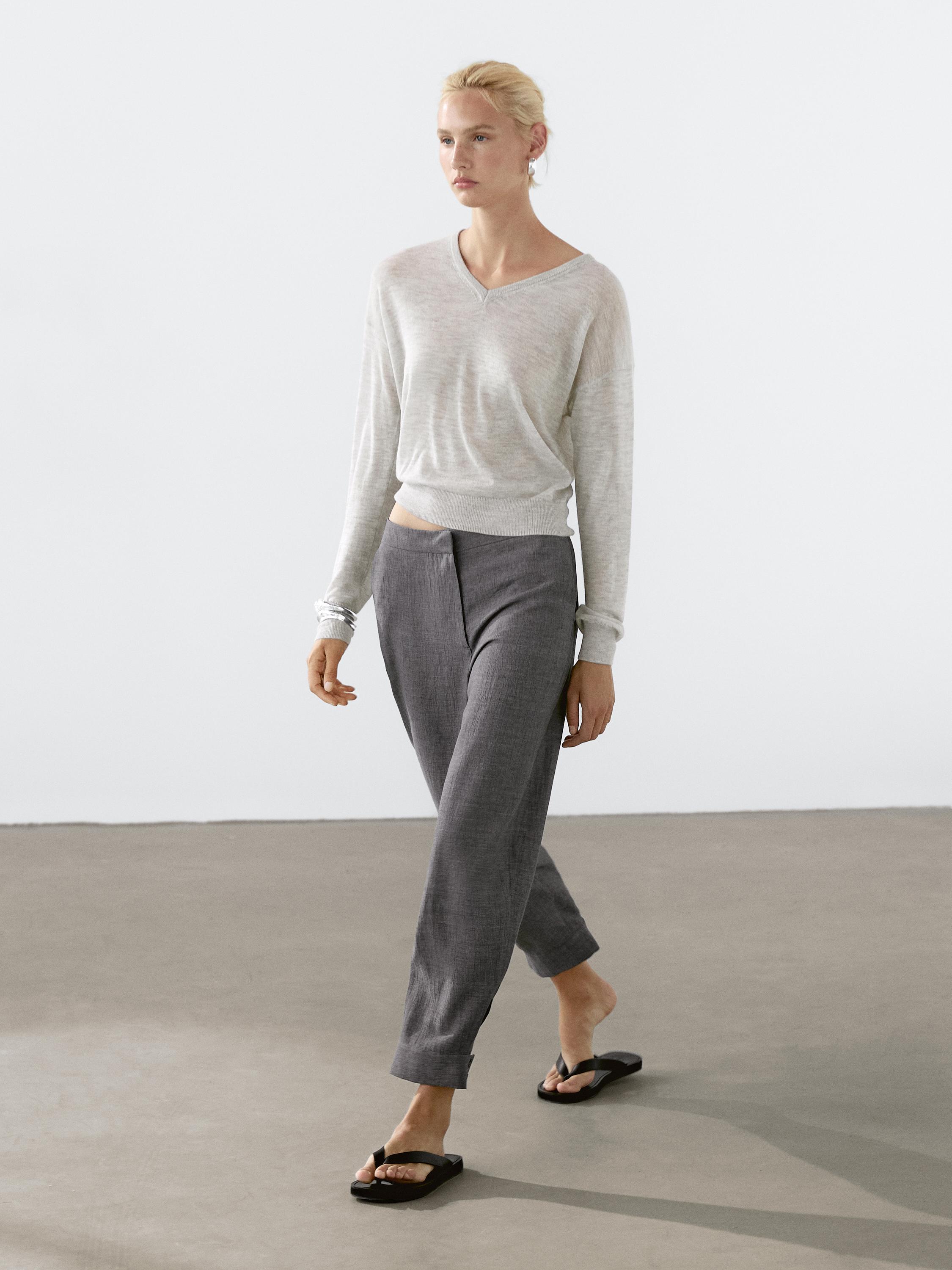 100% cashmere fine knit sweater