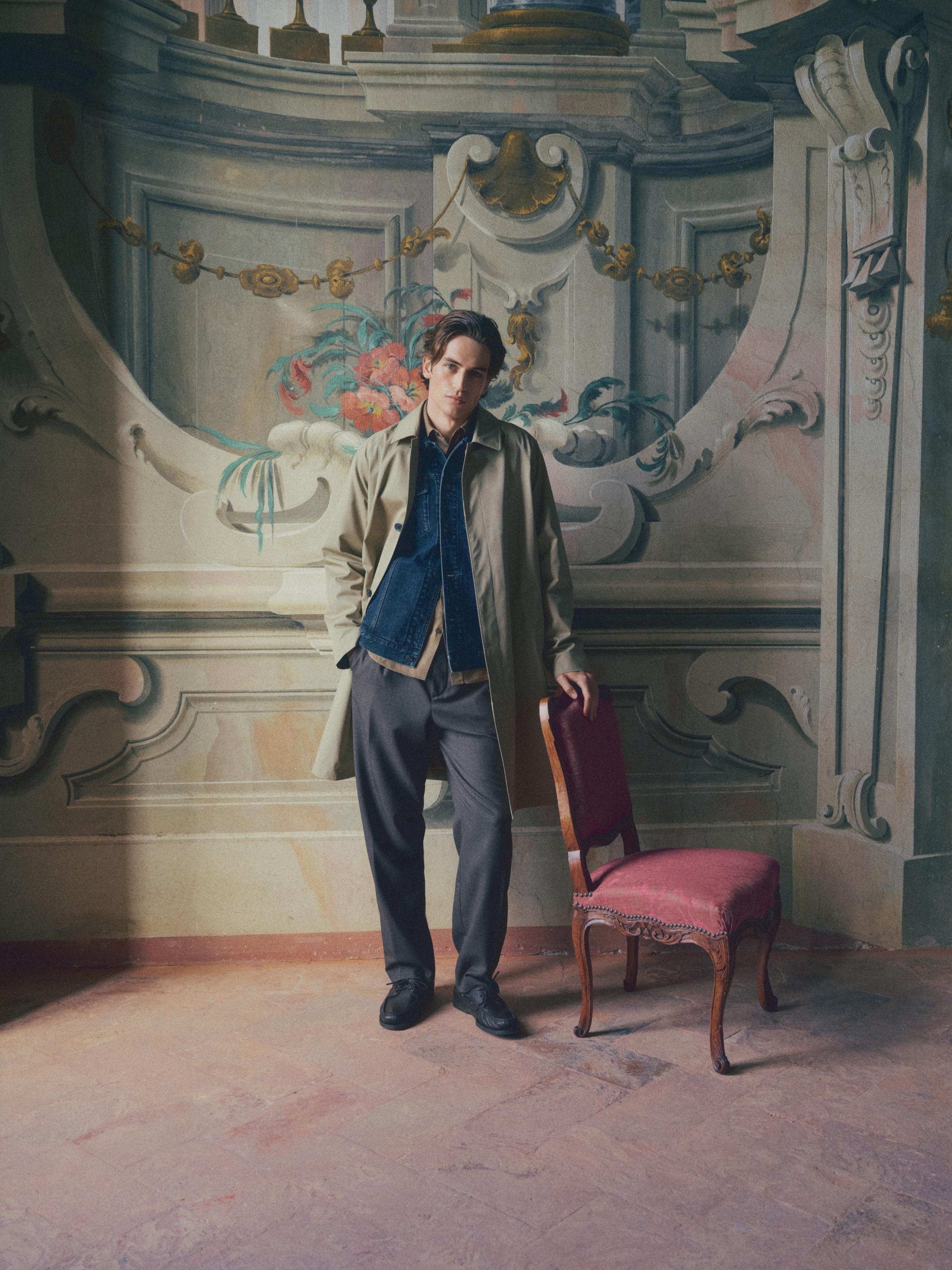 Darted wool trousers