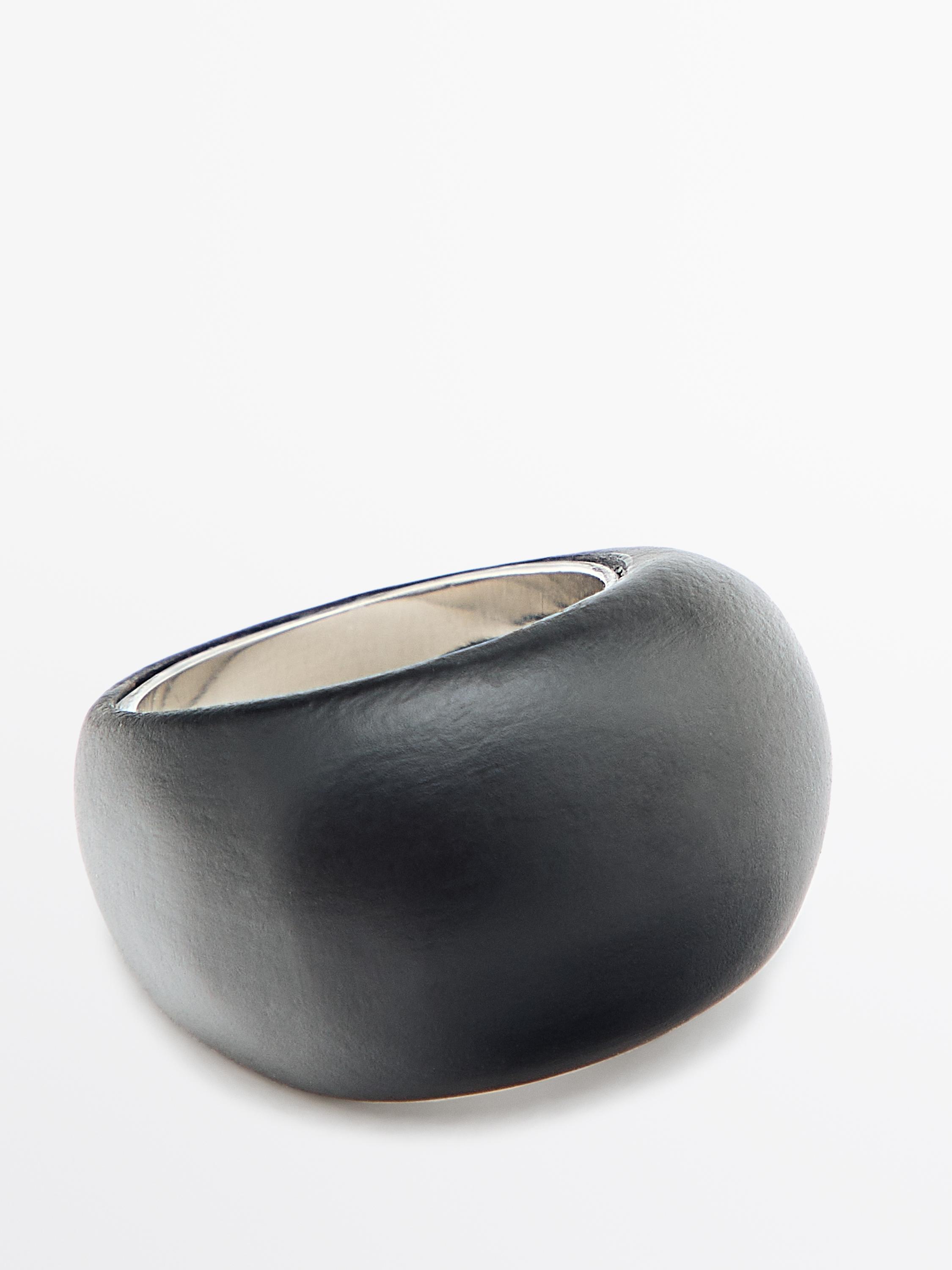 Wooden ring