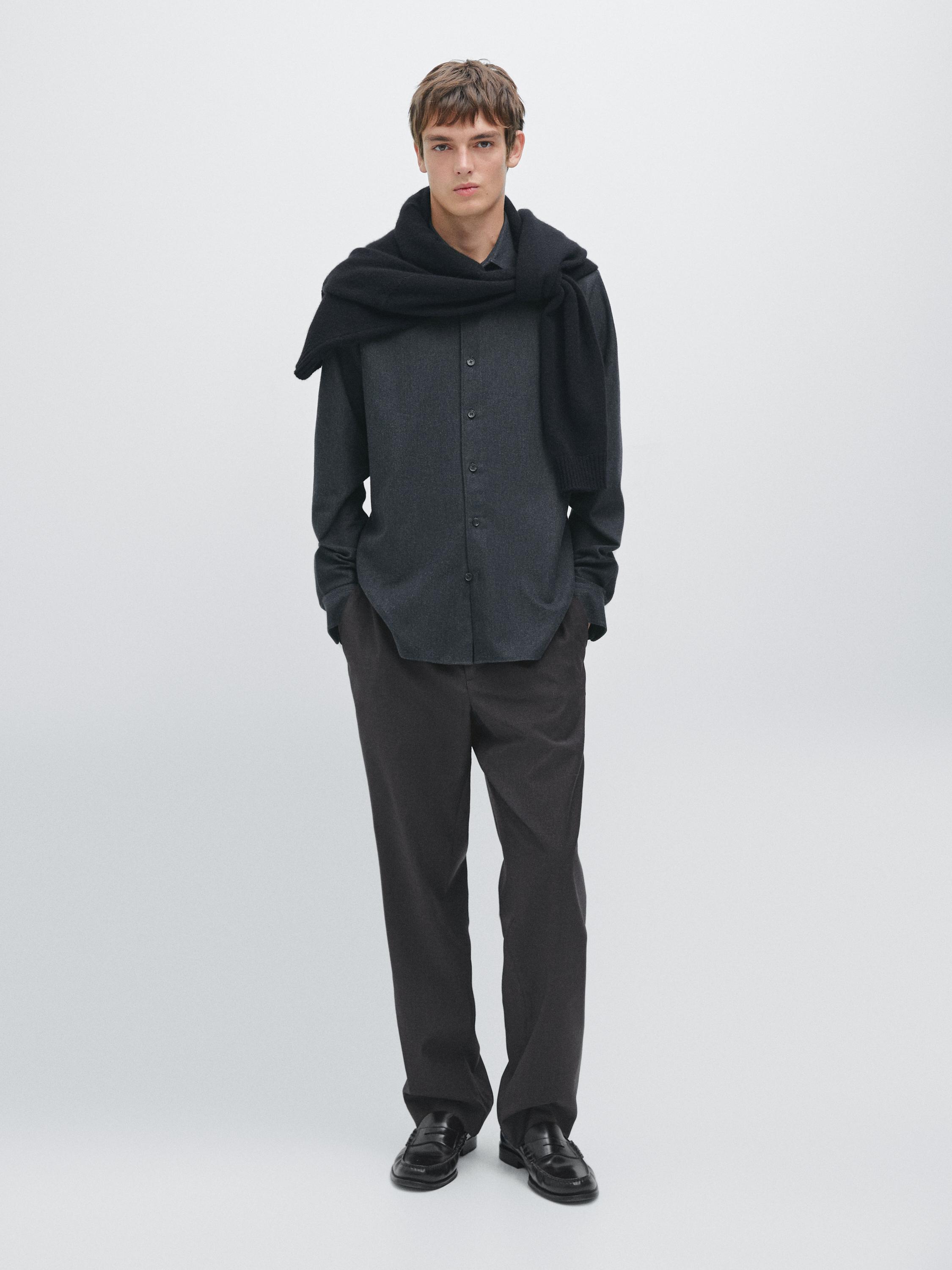 Yigit xoroz qoshimchalari bilan becerdin oladi Lezbiyan qaynonasining XXX surati