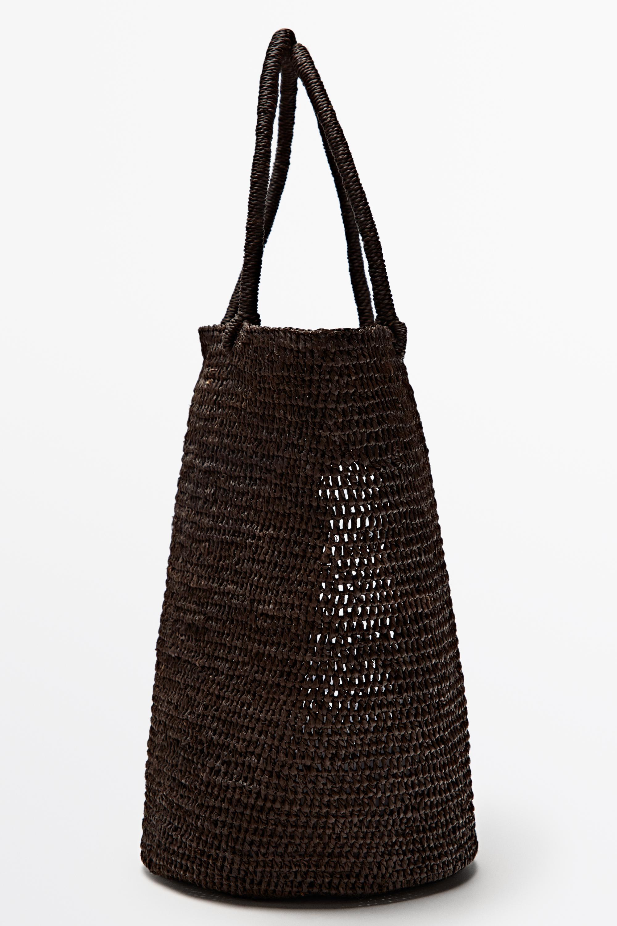 Mini raffia bucket bag — BROWN