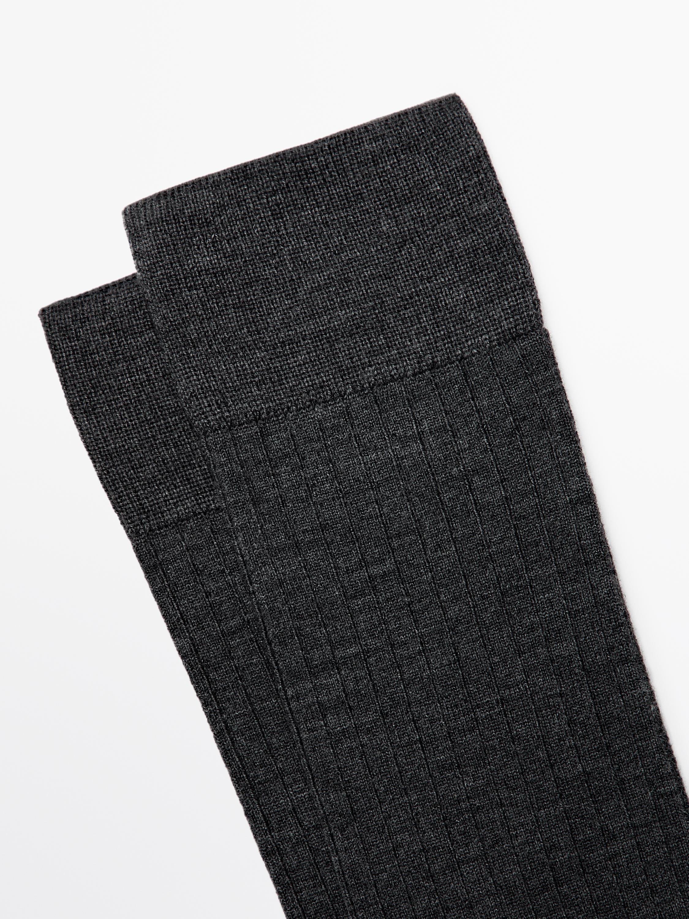 Ribbed knit wool blend socks