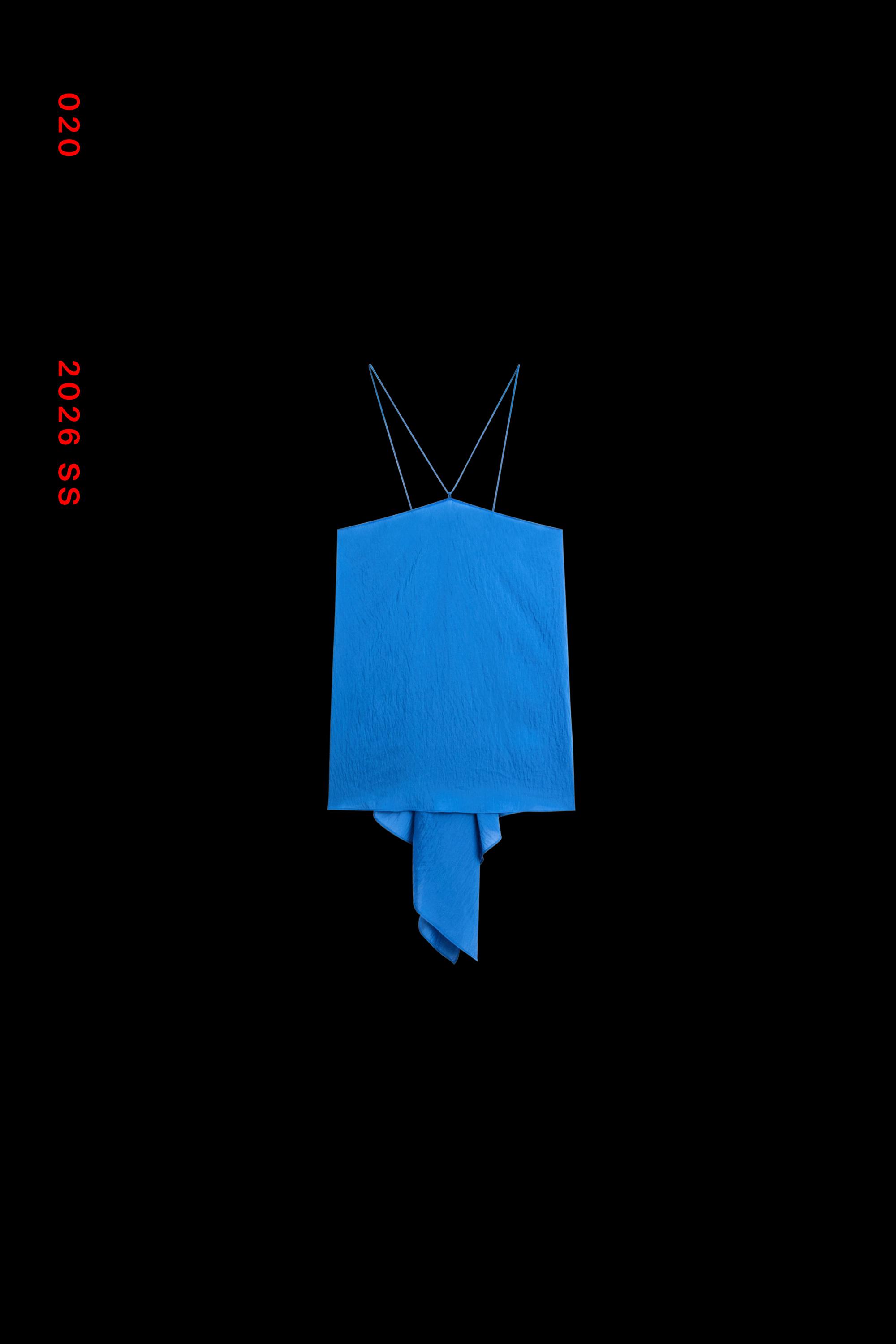 Flowing halter top with tie detail — BLUE