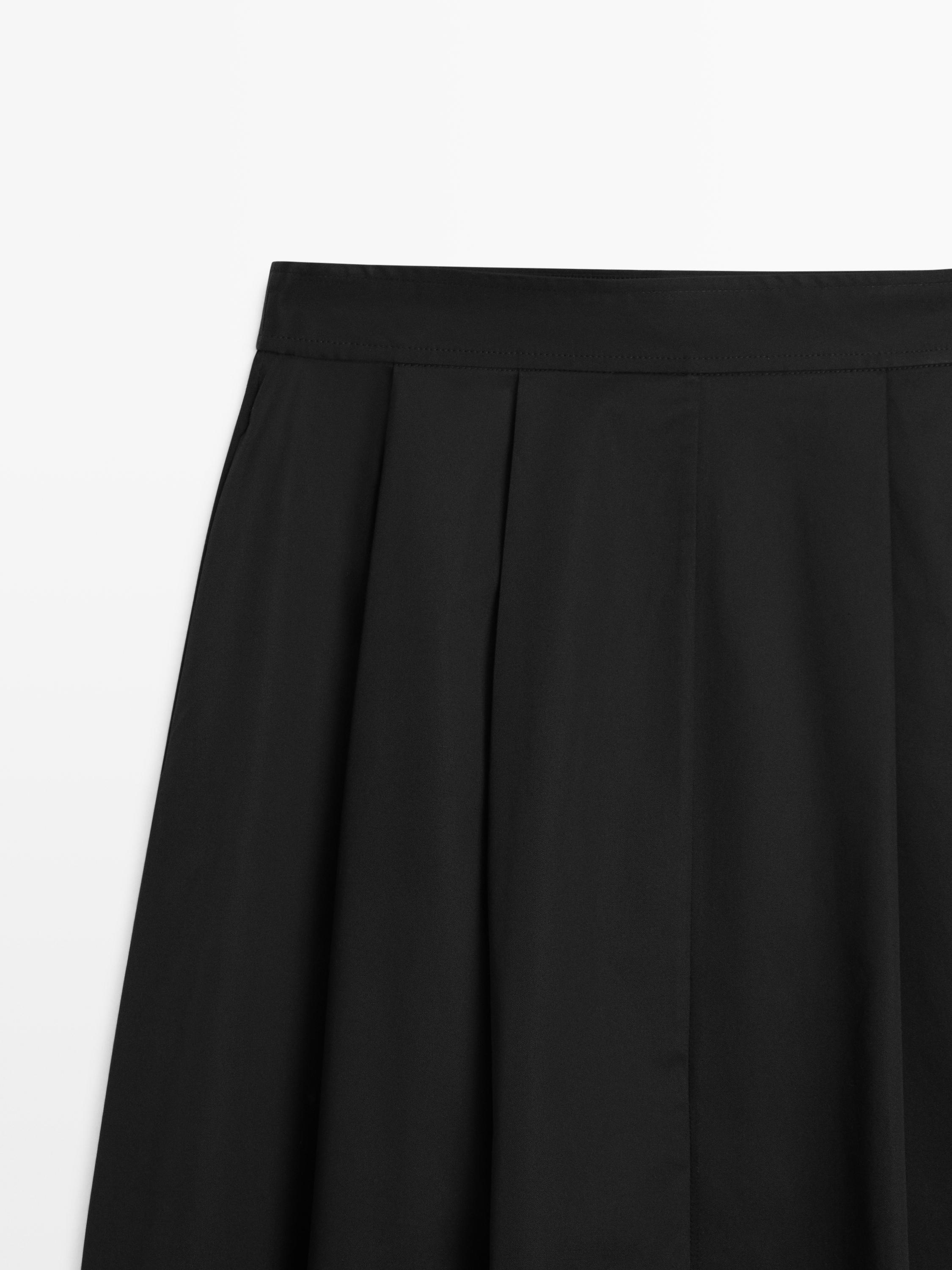 Midi skirt with box pleats — BLACK