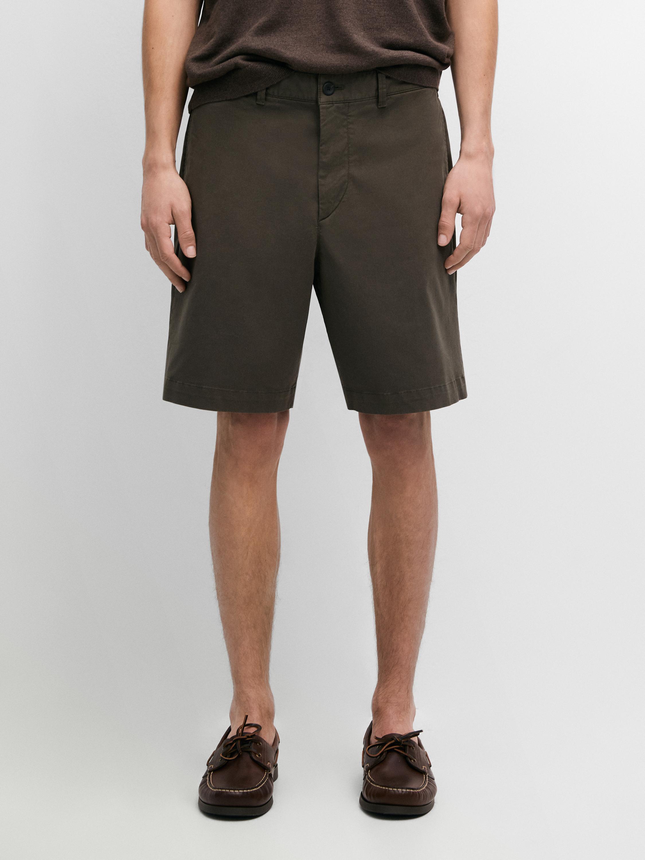 Cotton blend Bermuda shorts with pocket — DARK GREEN