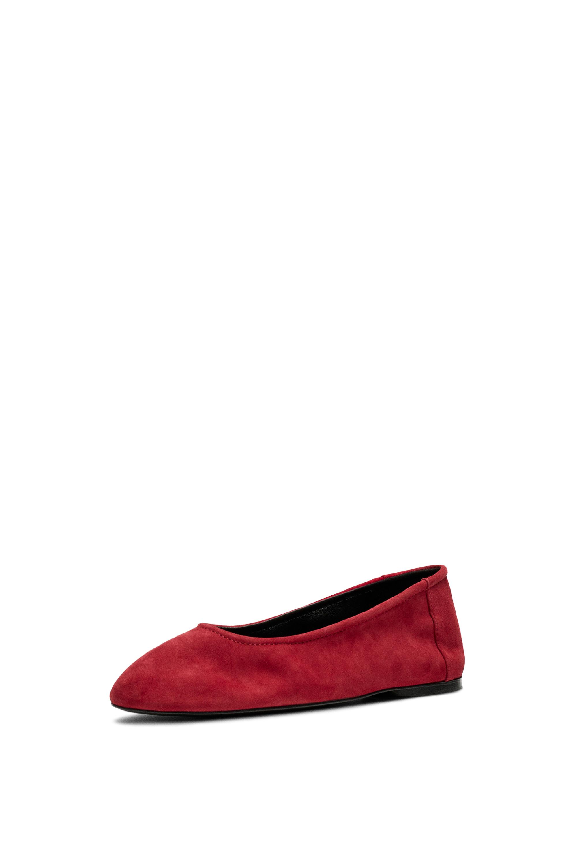 Suede ballerinas with round toe — RED