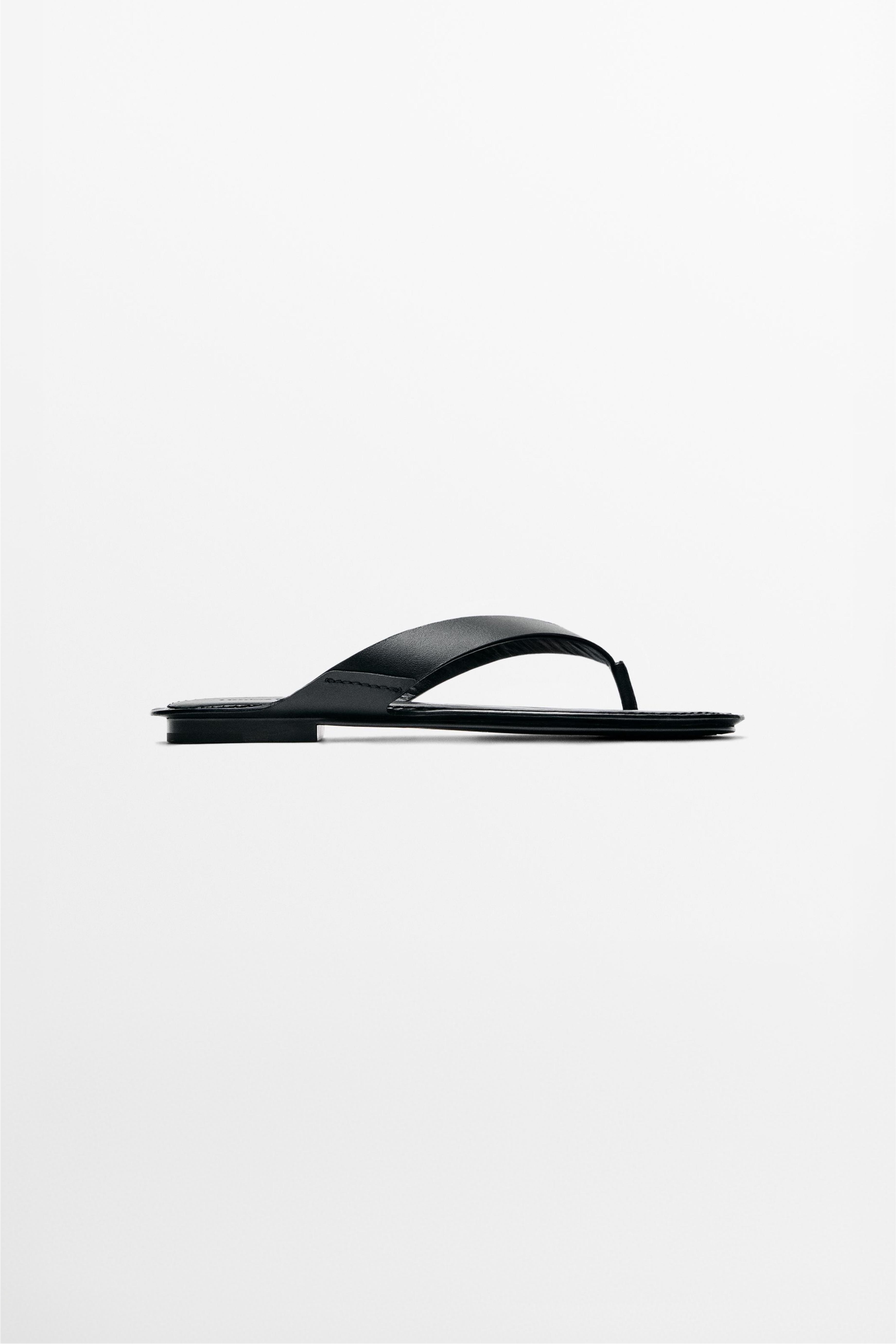 Flat leather sandals — BLACK