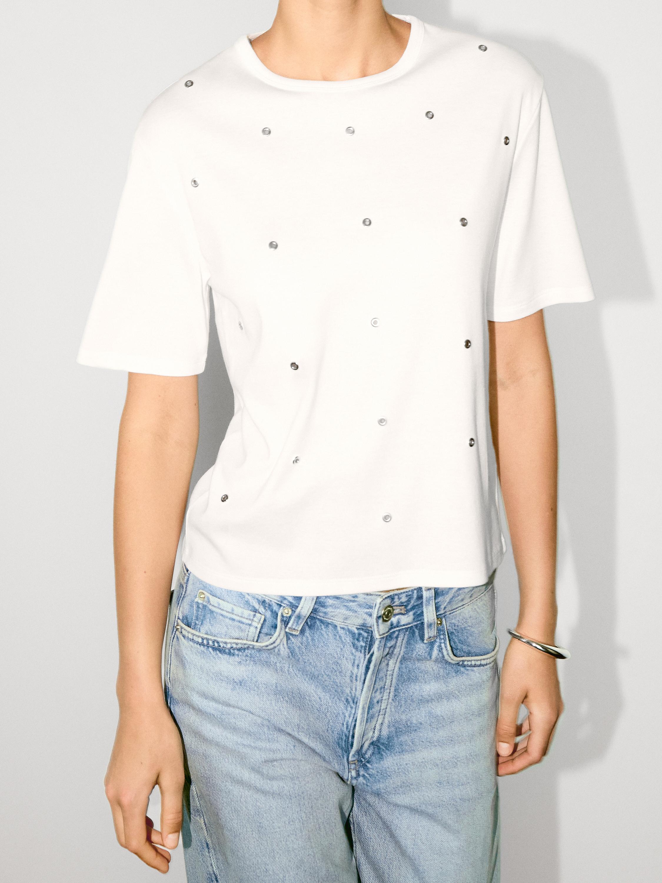Oversized t-shirt with eyelets detail