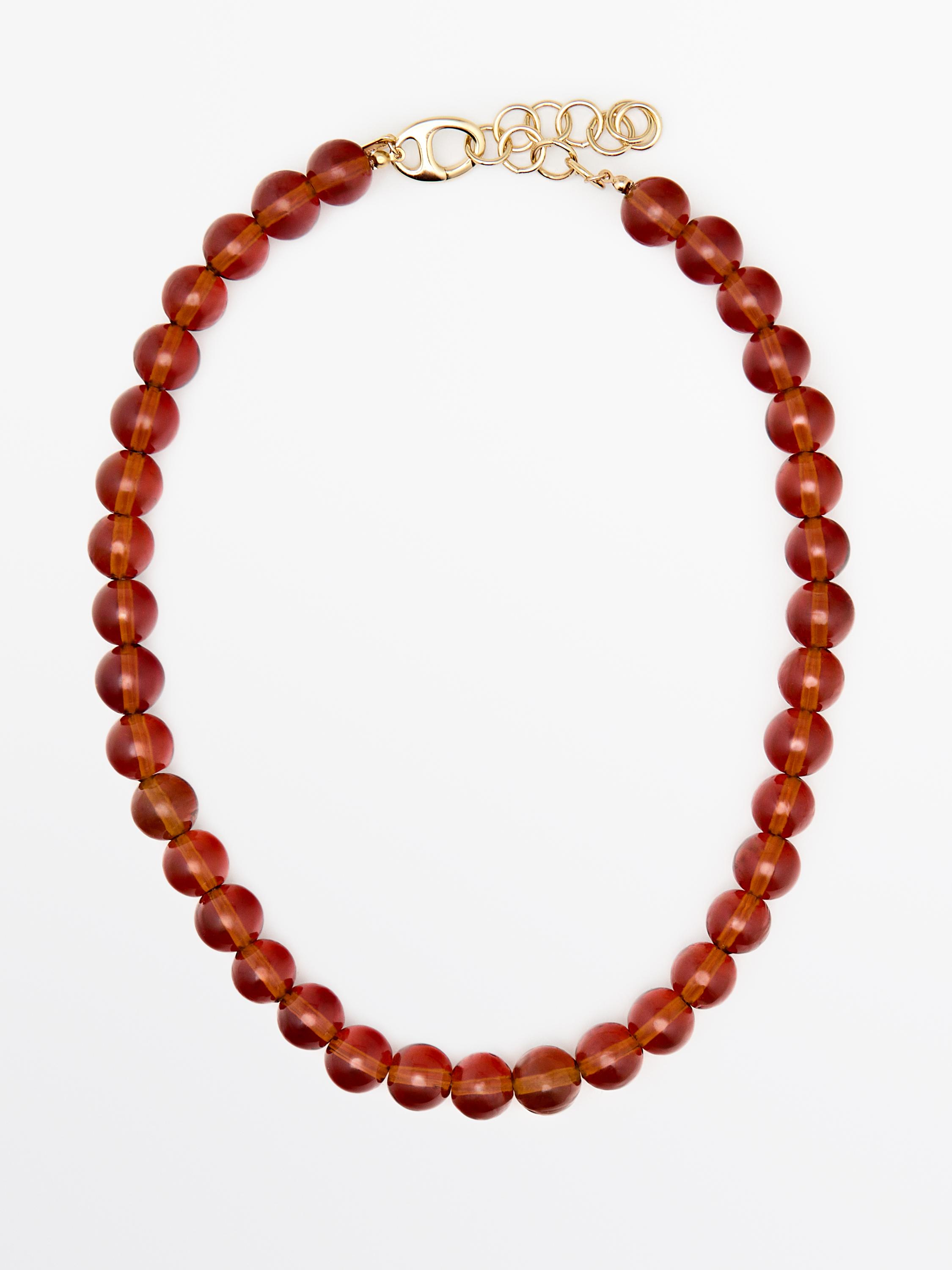 Necklace with glass beads