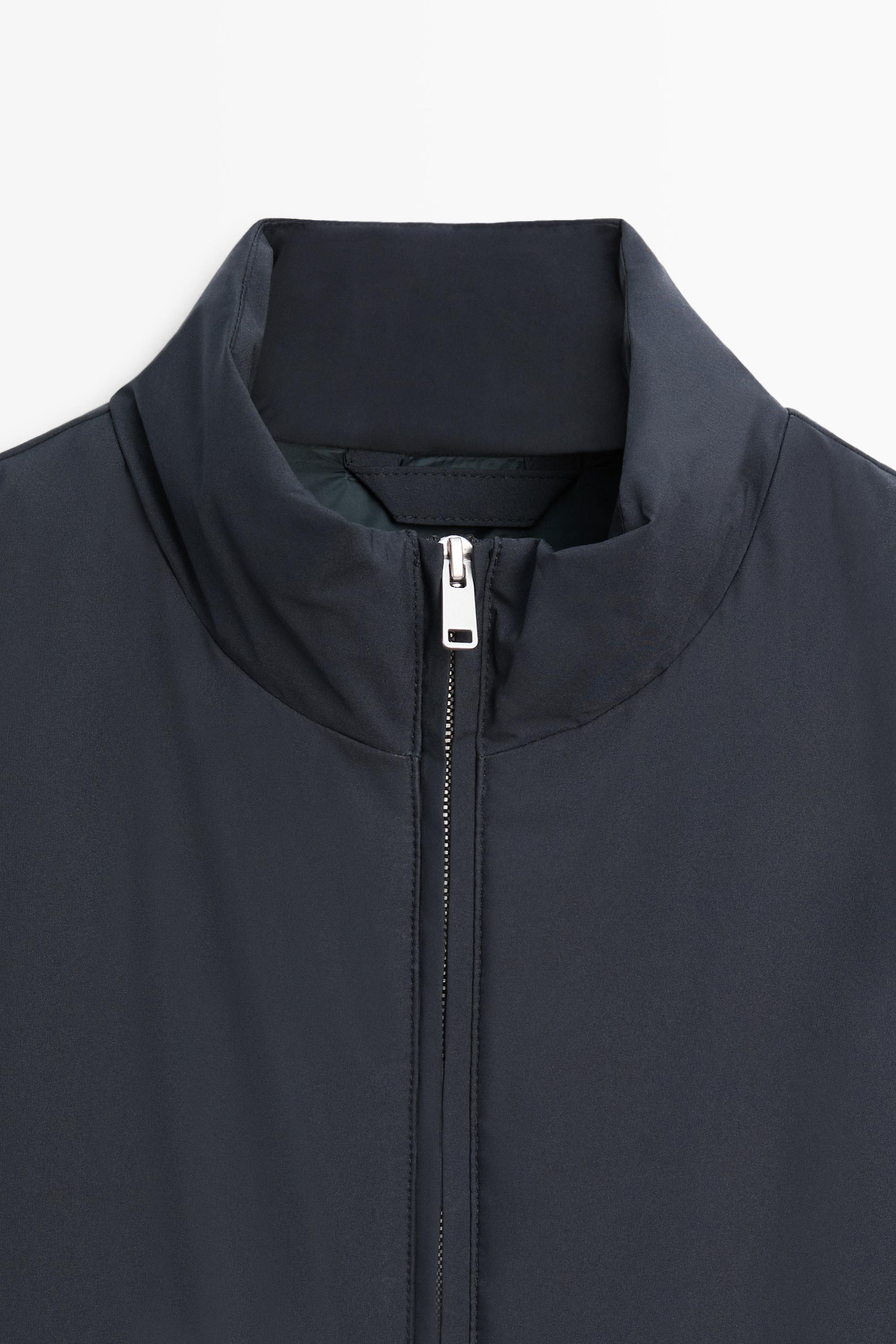 Ultra-lightweight water-repellent down gilet — NAVY BLUE