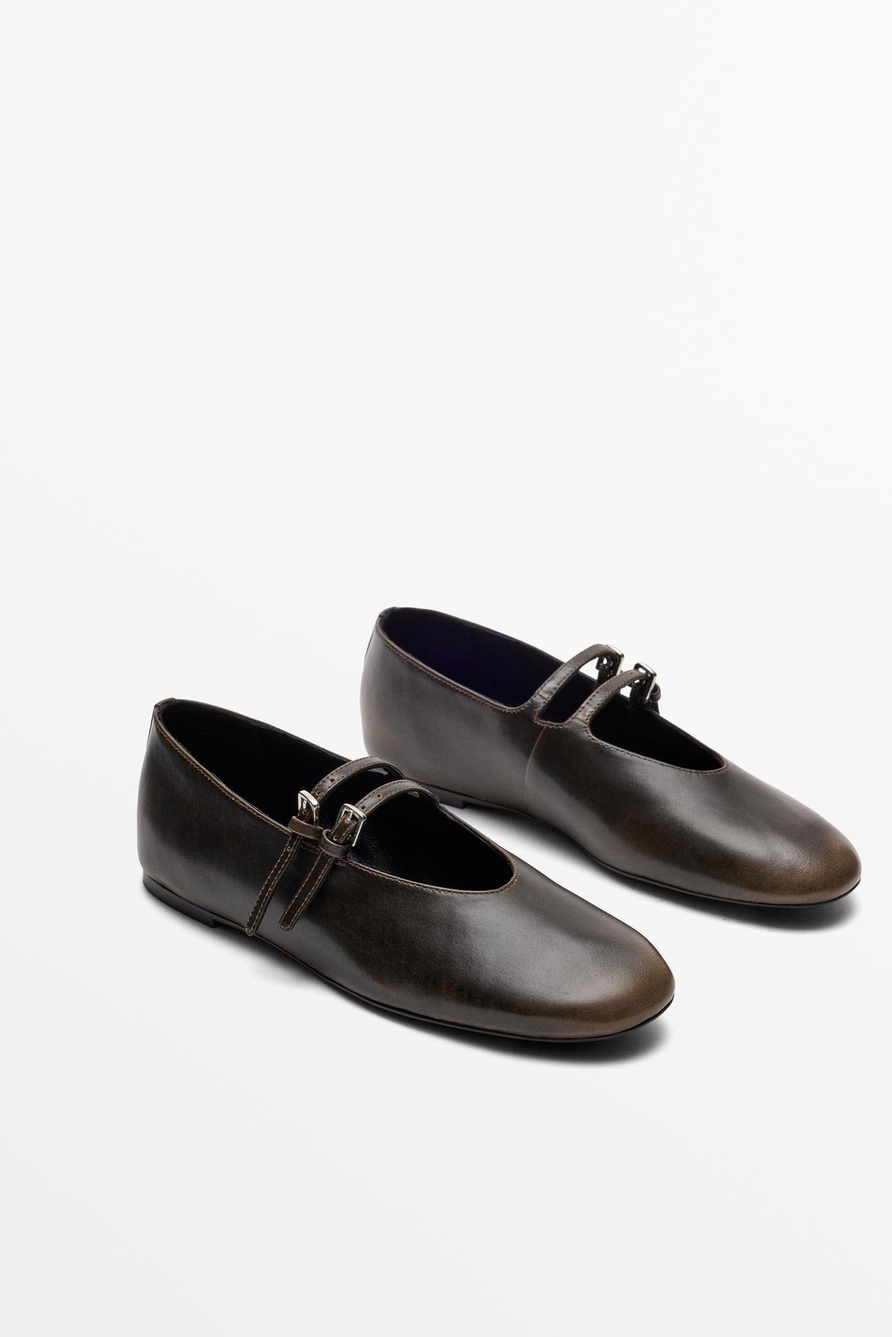 Double-strap leather ballet flat — BROWN