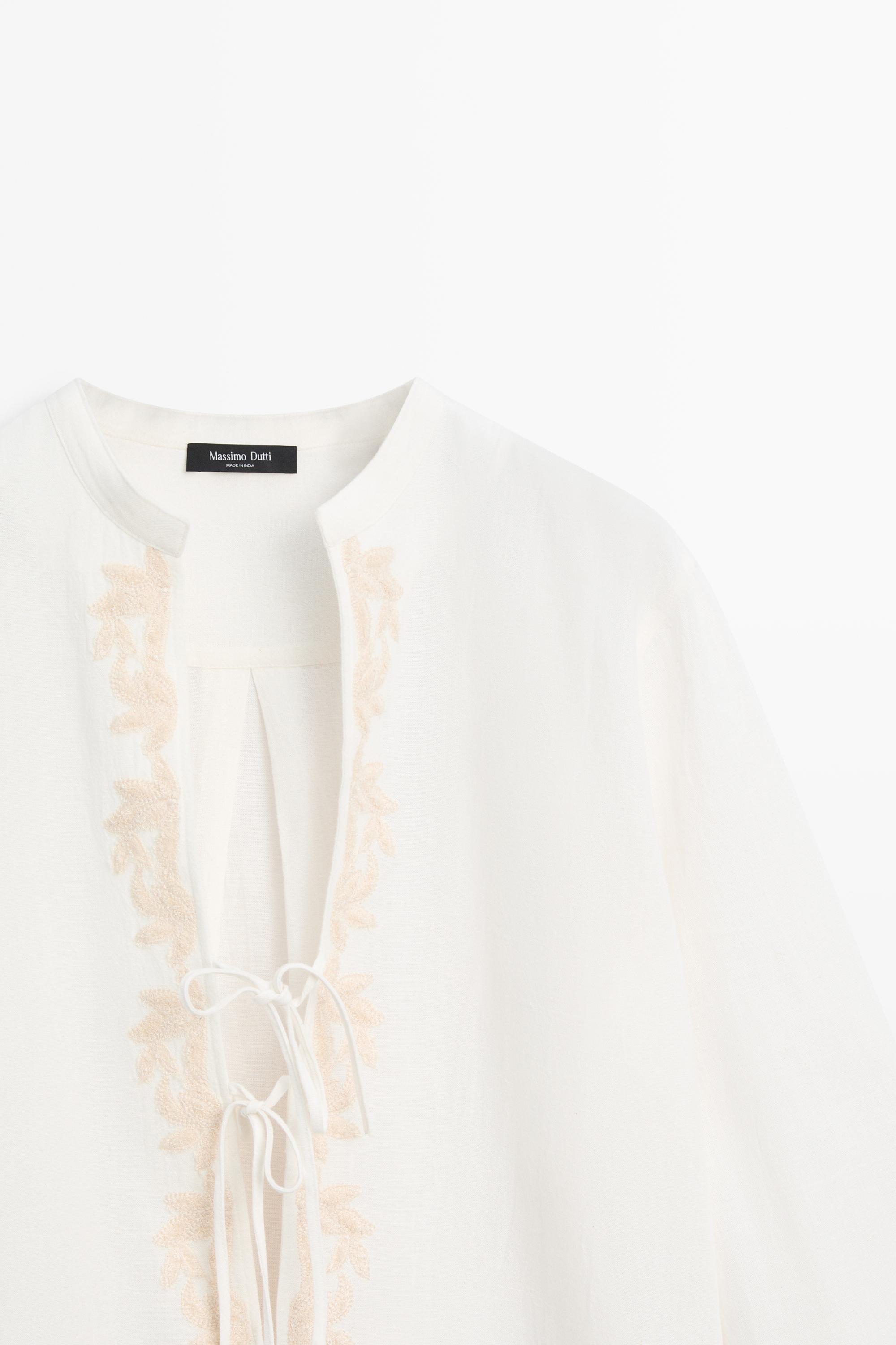 Chemisier fluide col officier détails brodés