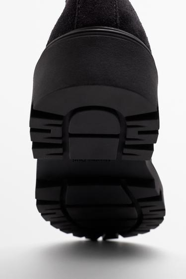 Flat Chelsea track sole ankle boot — BLUE 6