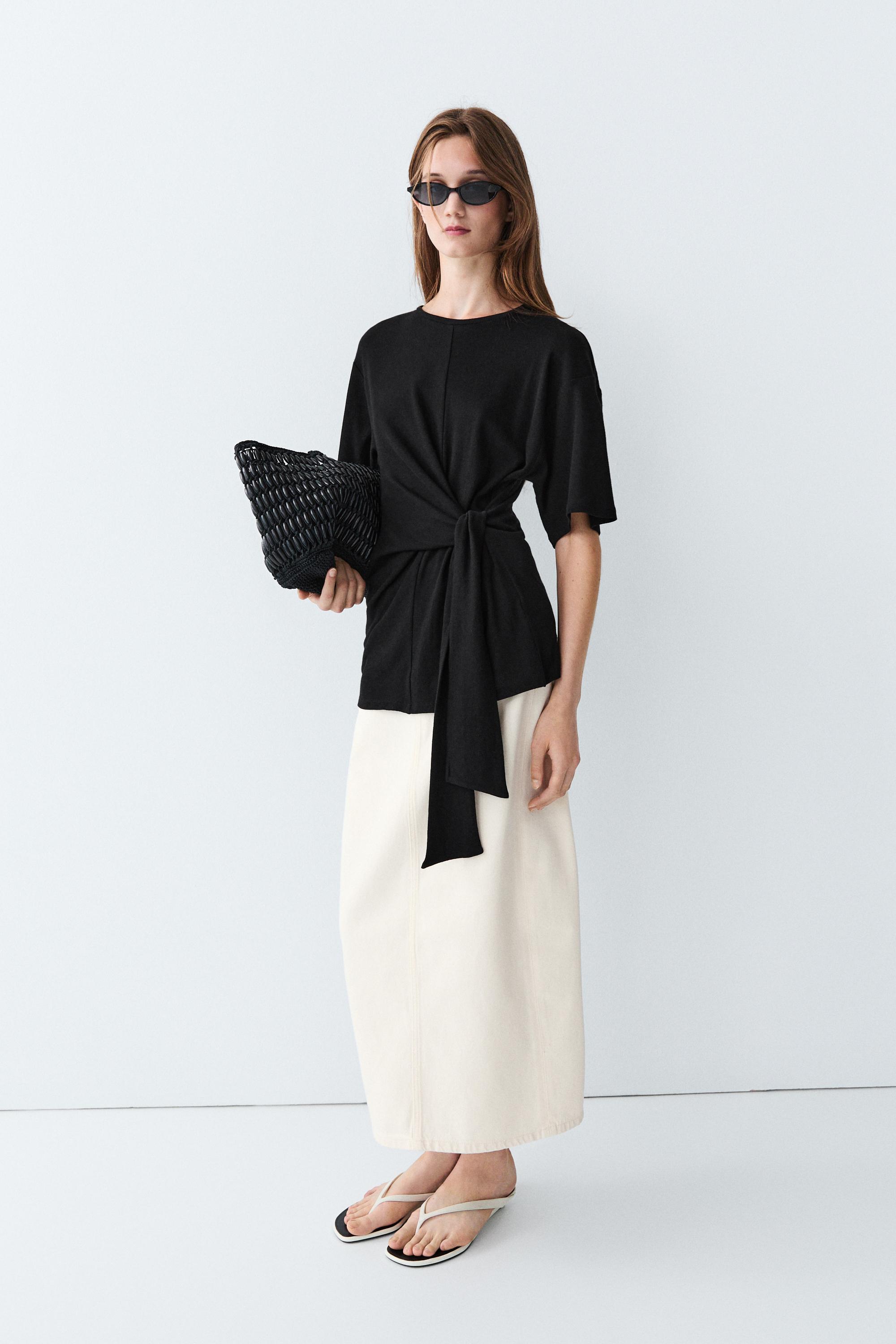 Short sleeve T-shirt with tie detail — BLACK