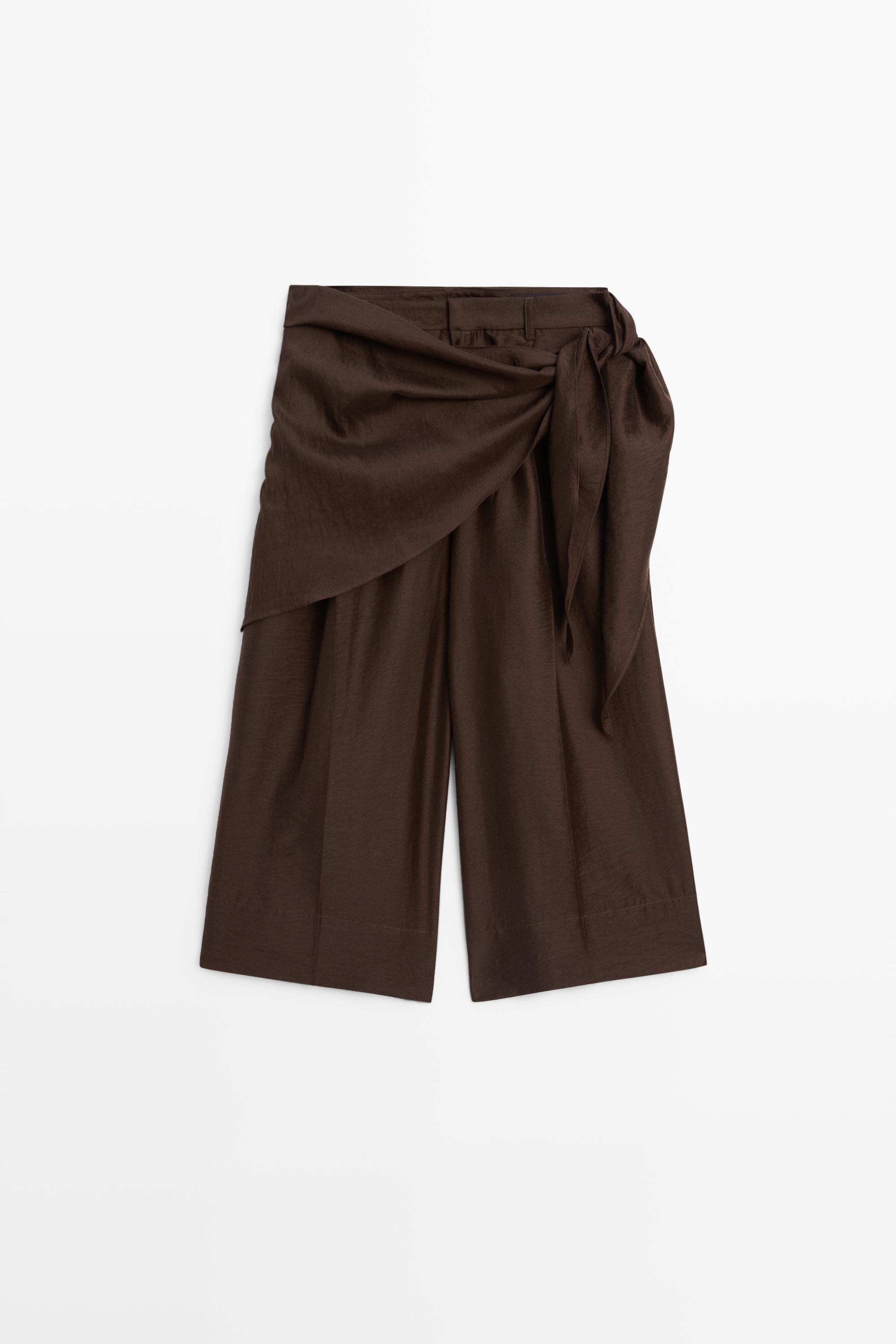 Long flowing Bermuda shorts with scarf detail — Chocolate