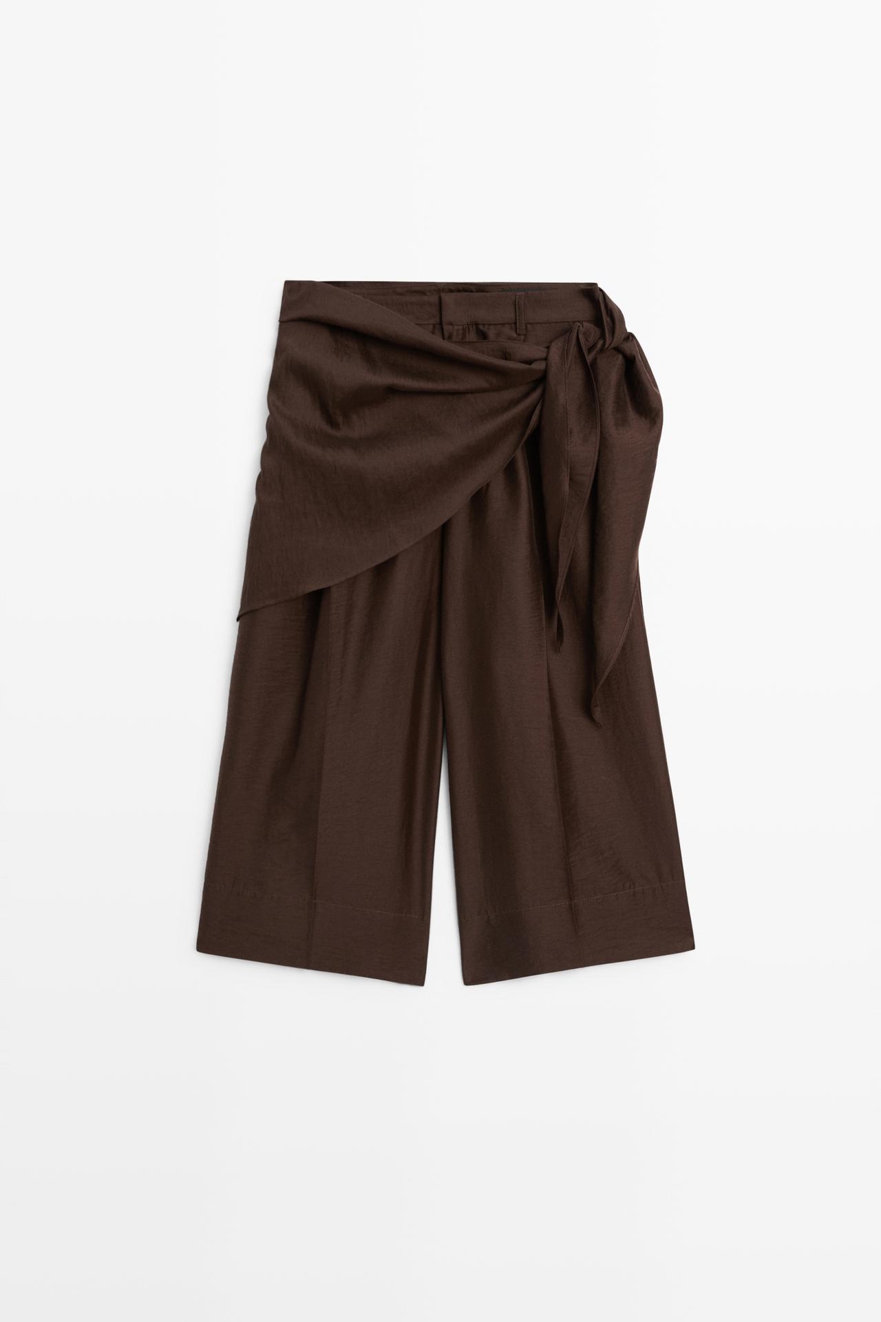 Long flowing Bermuda shorts with scarf detail — Chocolate