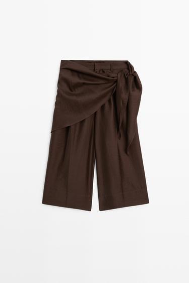 Long flowing Bermuda shorts with scarf detail — Chocolate 2
