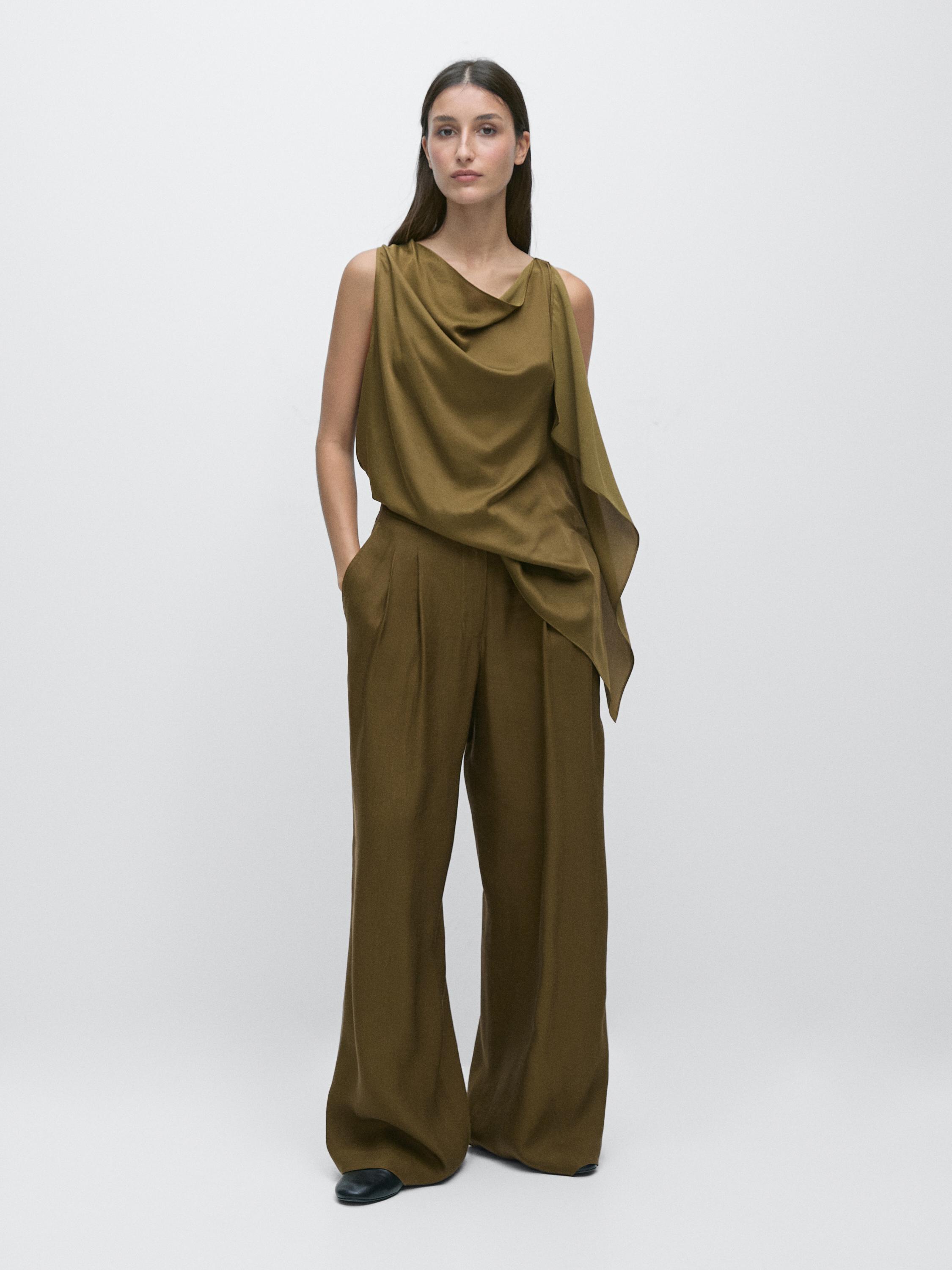 Flowing trousers with linen