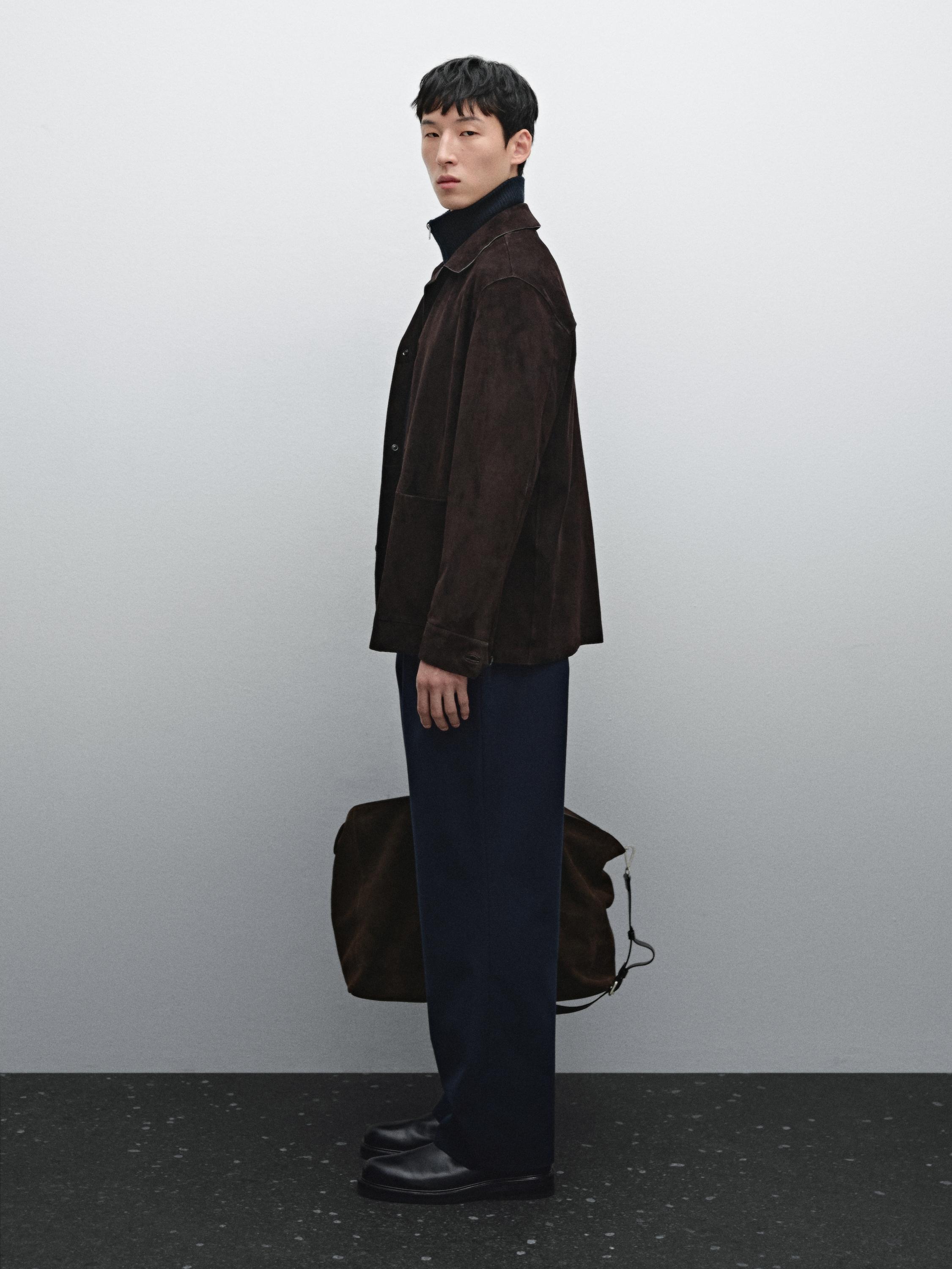 Wool blend trousers with darts