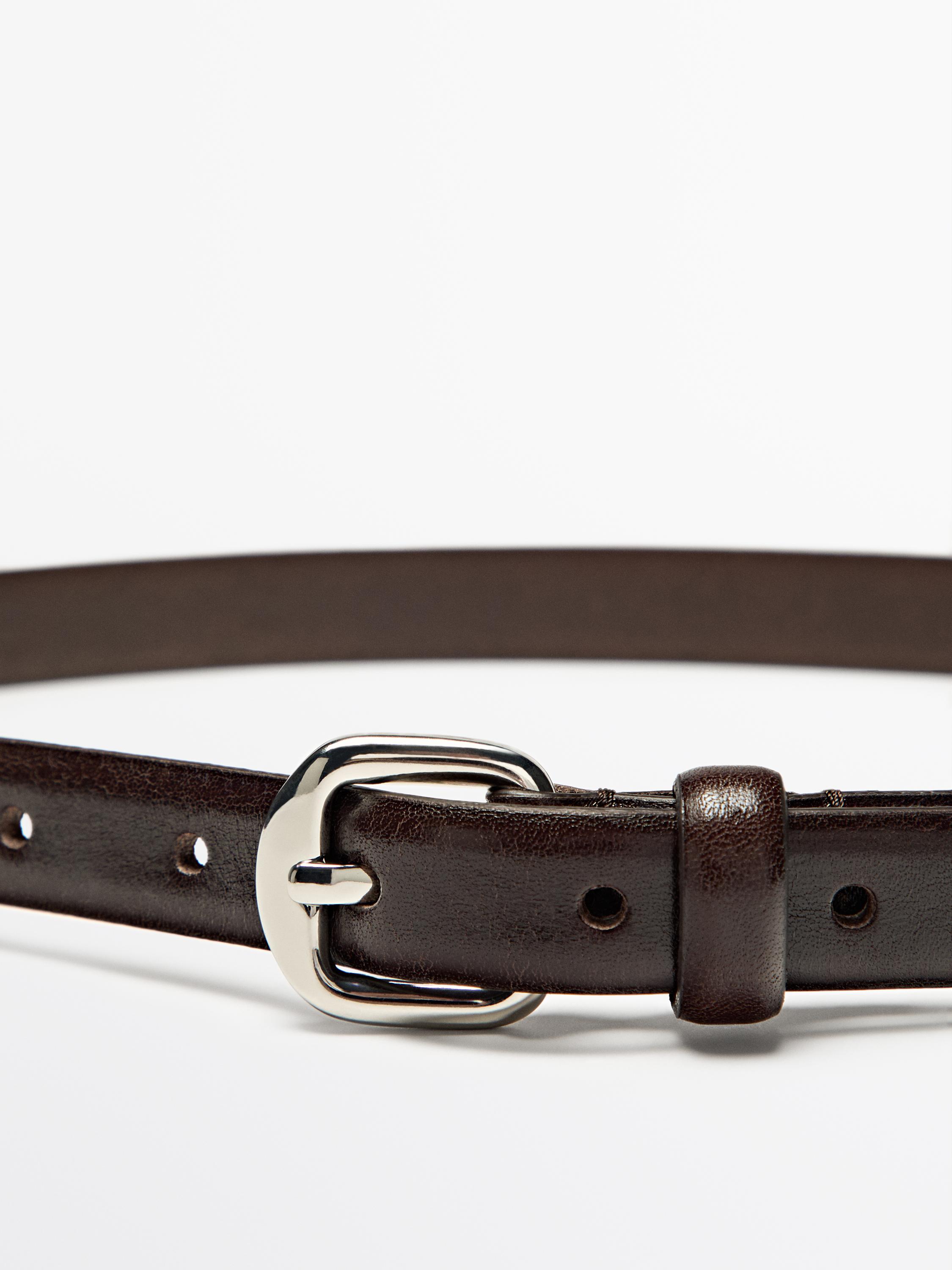 Leather belt with arched buckle — BROWN