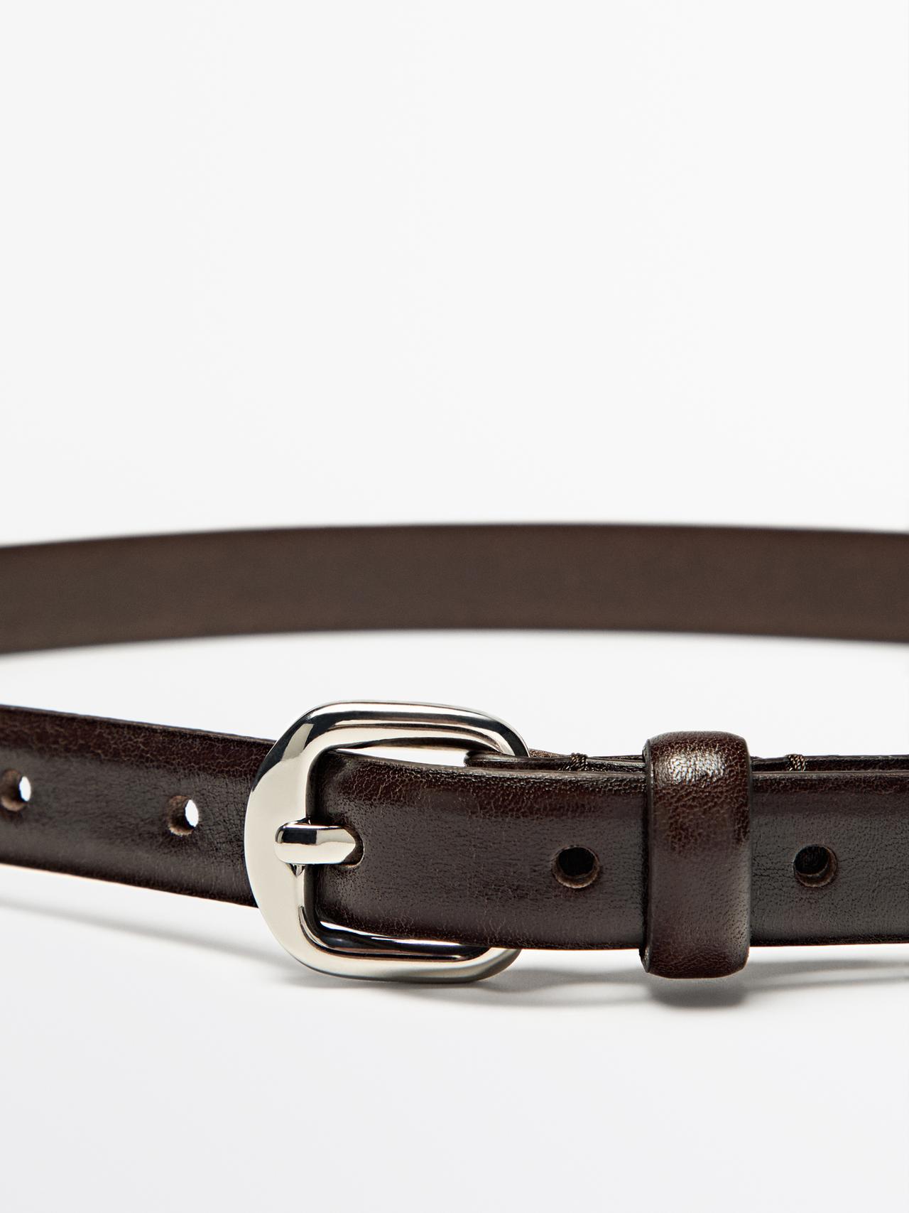 Leather belt with arched buckle — BROWN