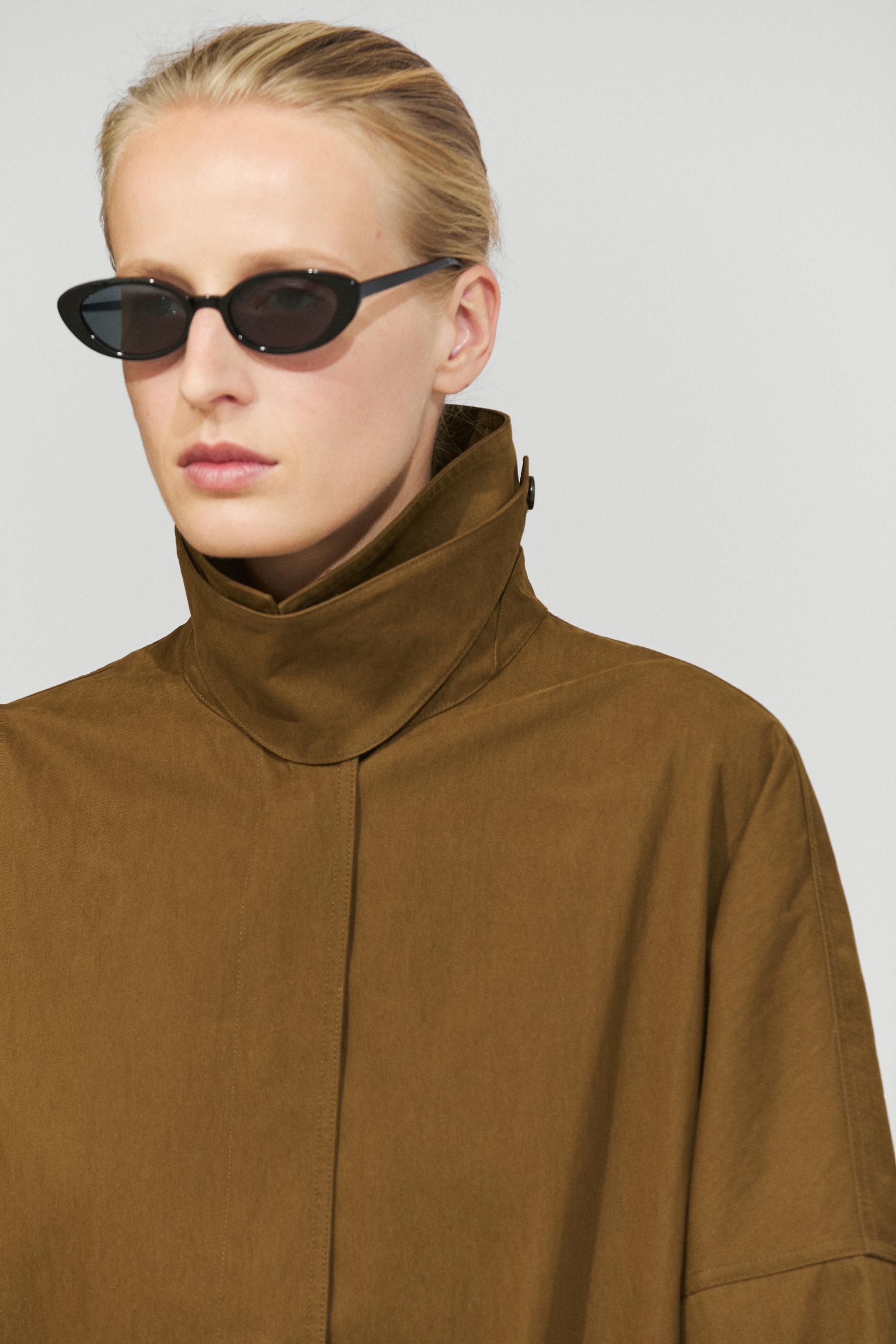 Button-tab cape jacket — 0-013
