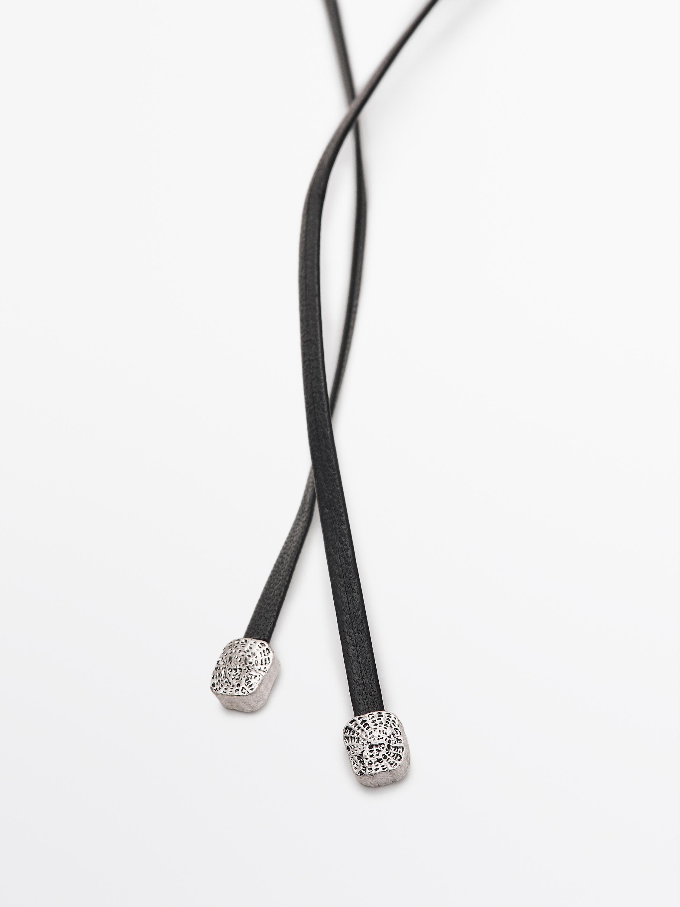 ★ Massimo Dutti★ textured medallion necklace 04602613808 Textured medallion necklace · Silver · Accessories | Massimo
