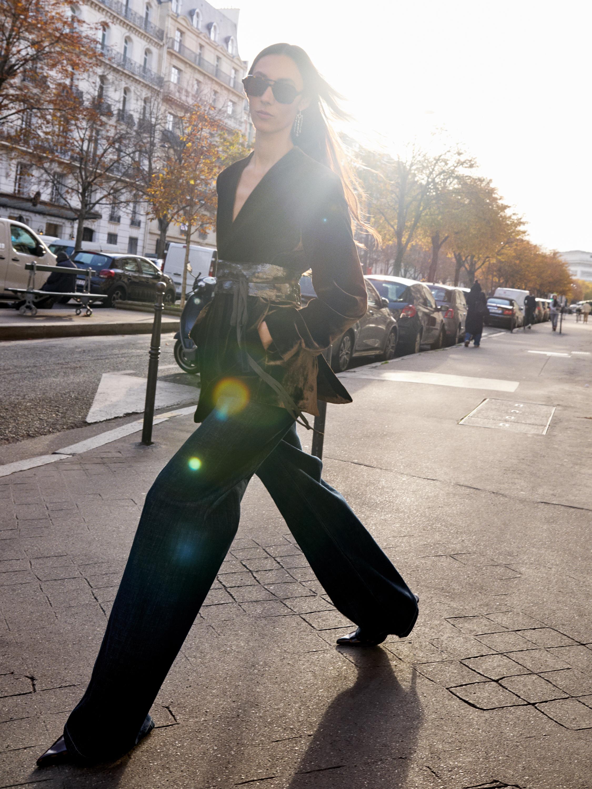 SBL-EVENING-II-15 SBL-EVENING-II-15